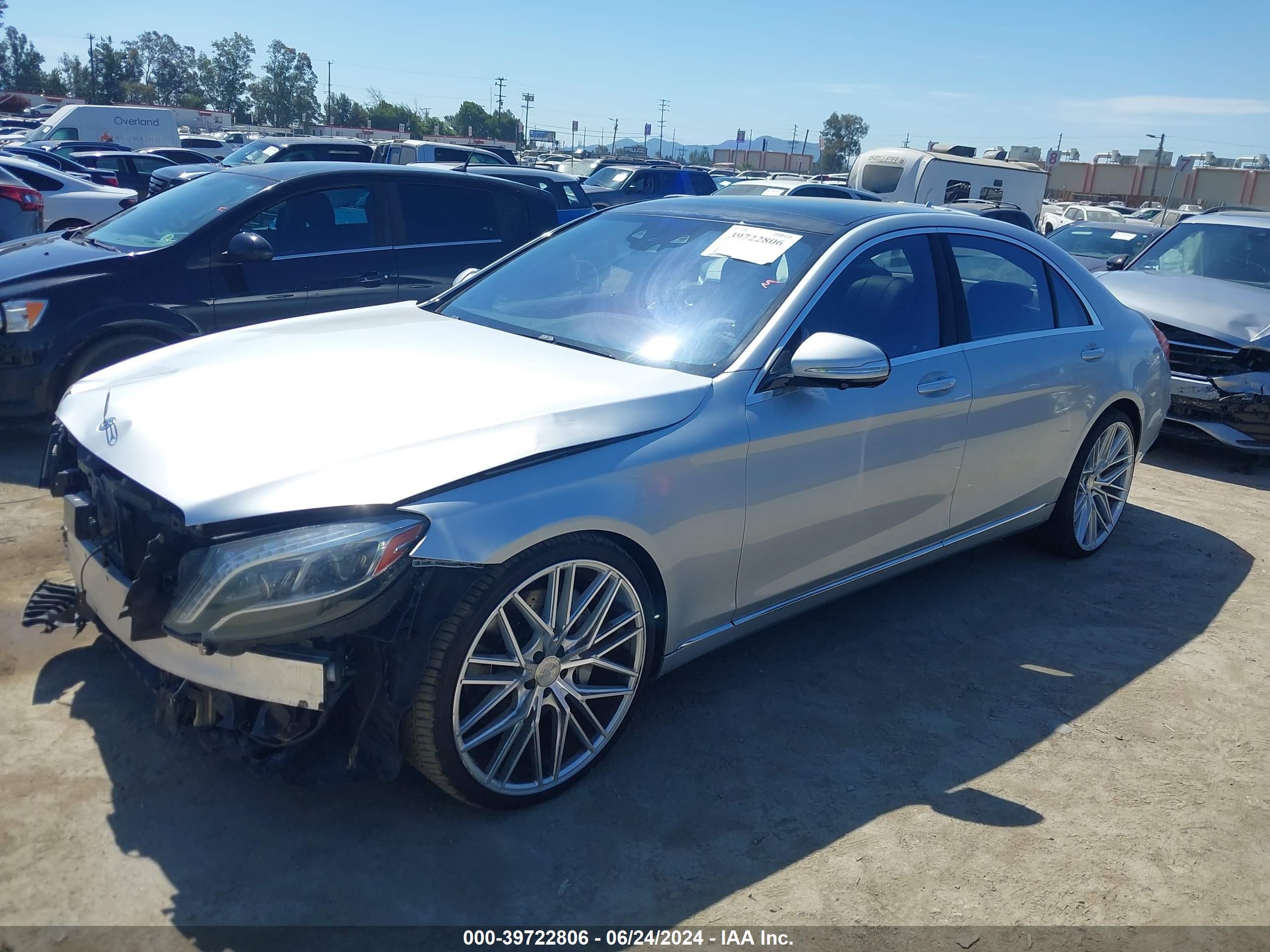 2015 Mercedes-Benz S 550 vin: WDDUG8CB6FA18973