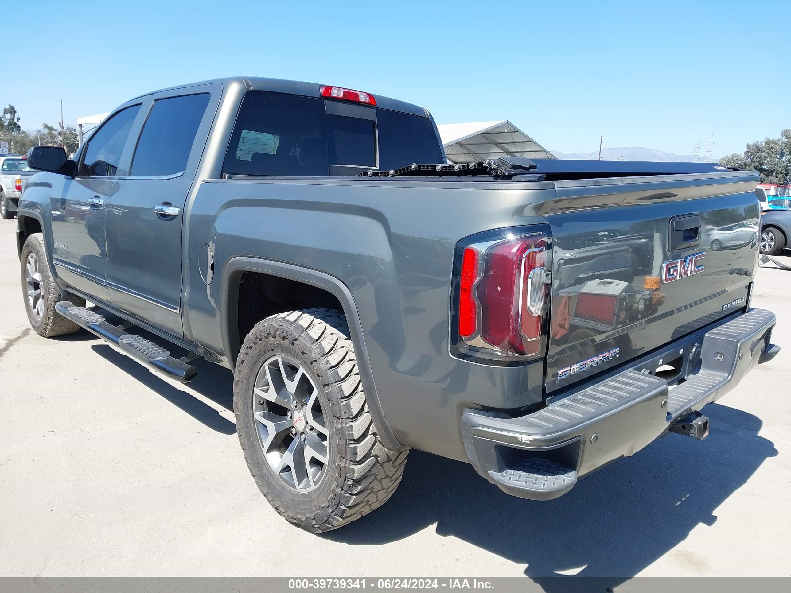 2017 GMC Sierra 1500 Denali vin: 3GTU2PEJ2HG197198