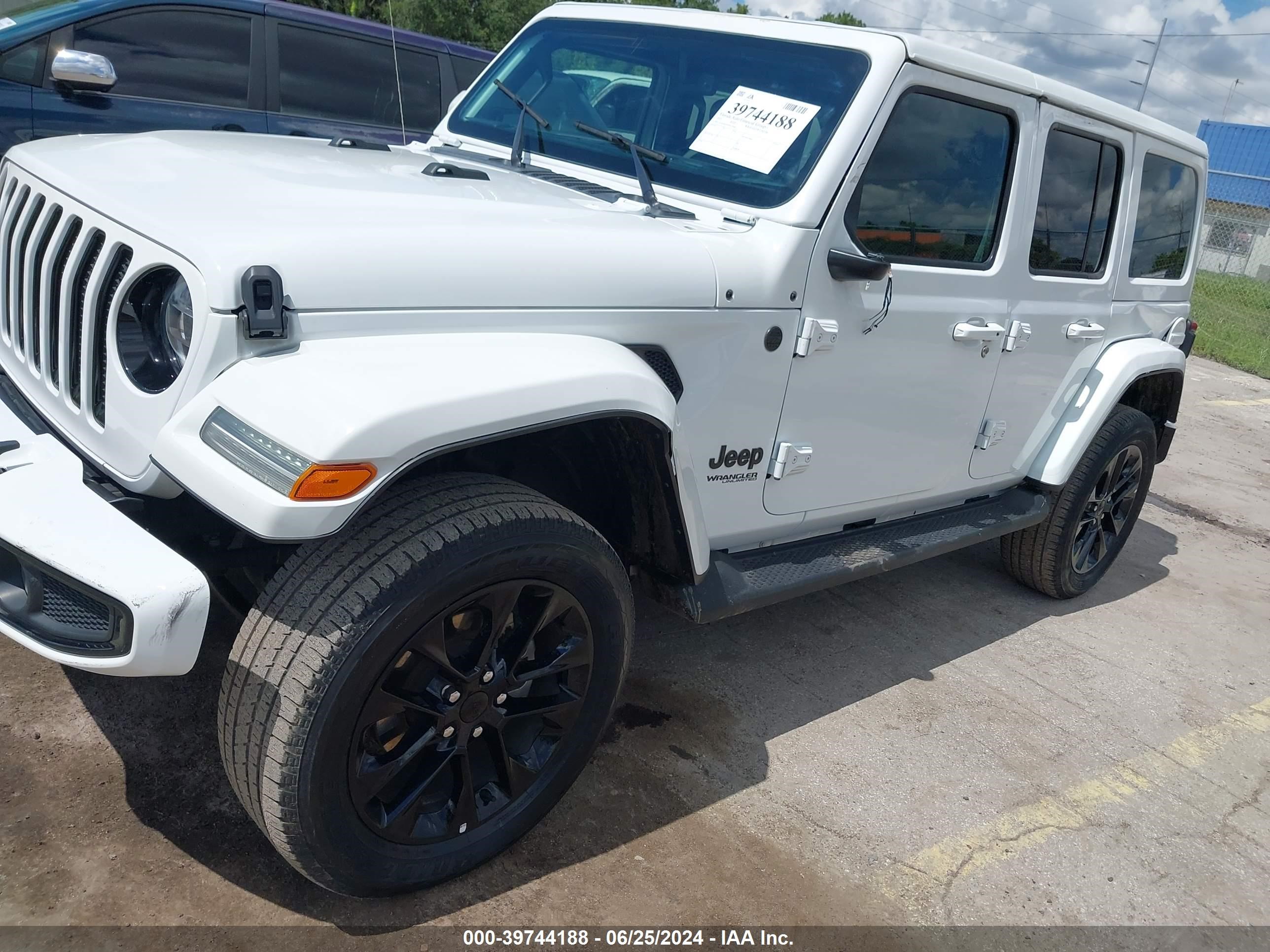 2022 Jeep Wrangler Unlimited High Altitude 4X4 vin: 1C4HJXEN3NW139007