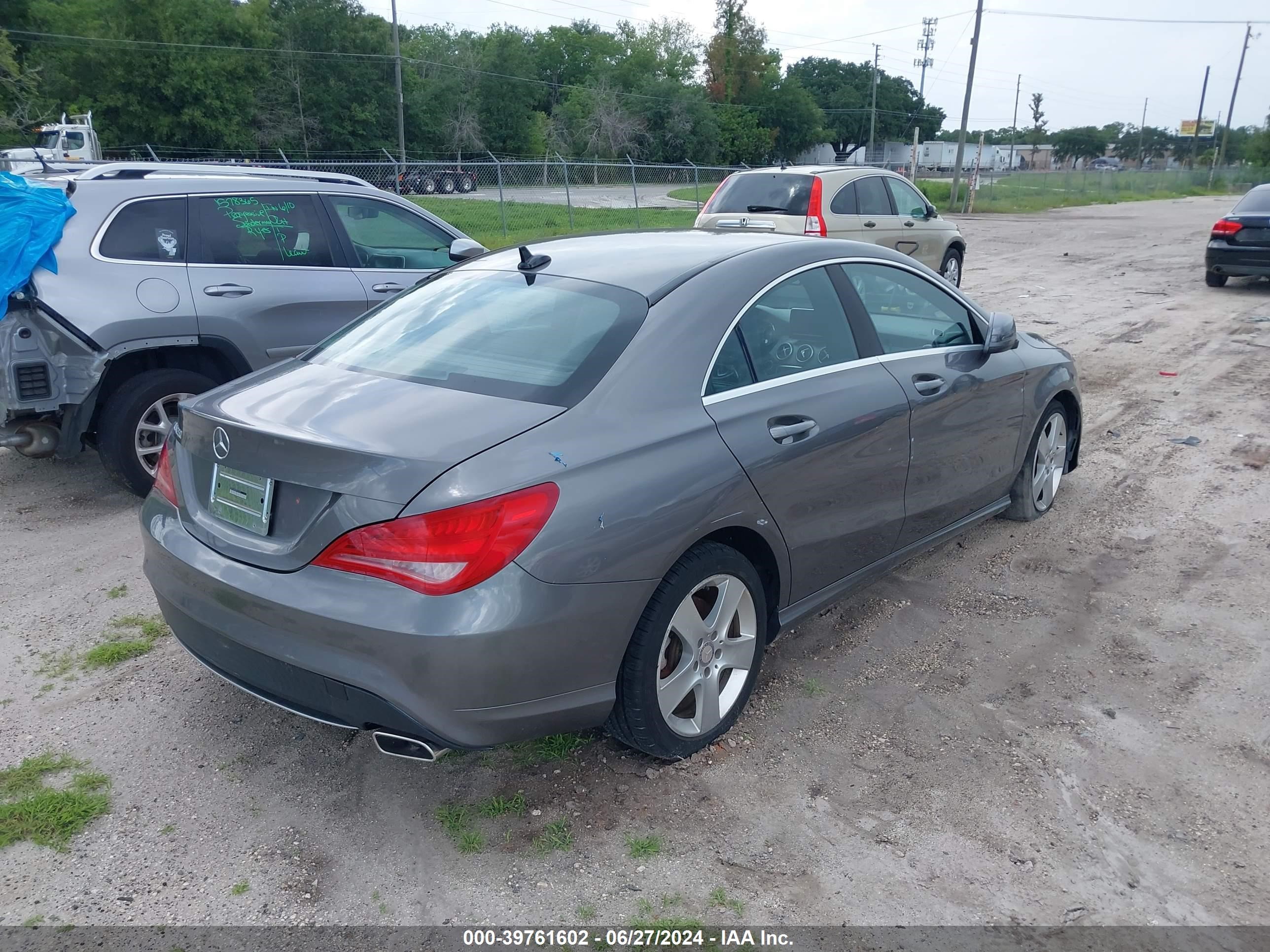 2015 Mercedes-Benz Cla 250 vin: WDDSJ4EB6FN190704