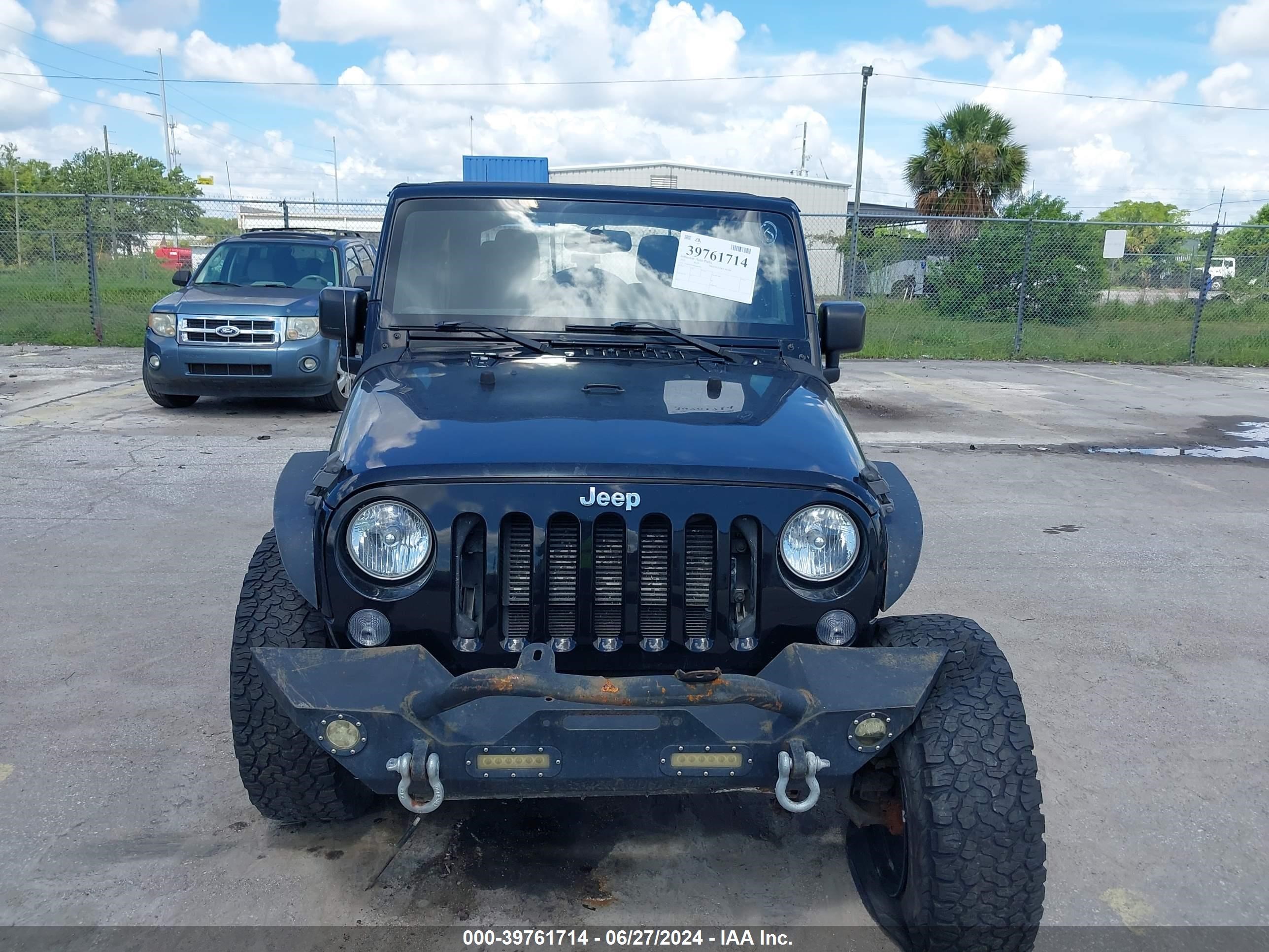 2015 Jeep Wrangler Unlimited Sport vin: 1C4HJWDG6FL601804