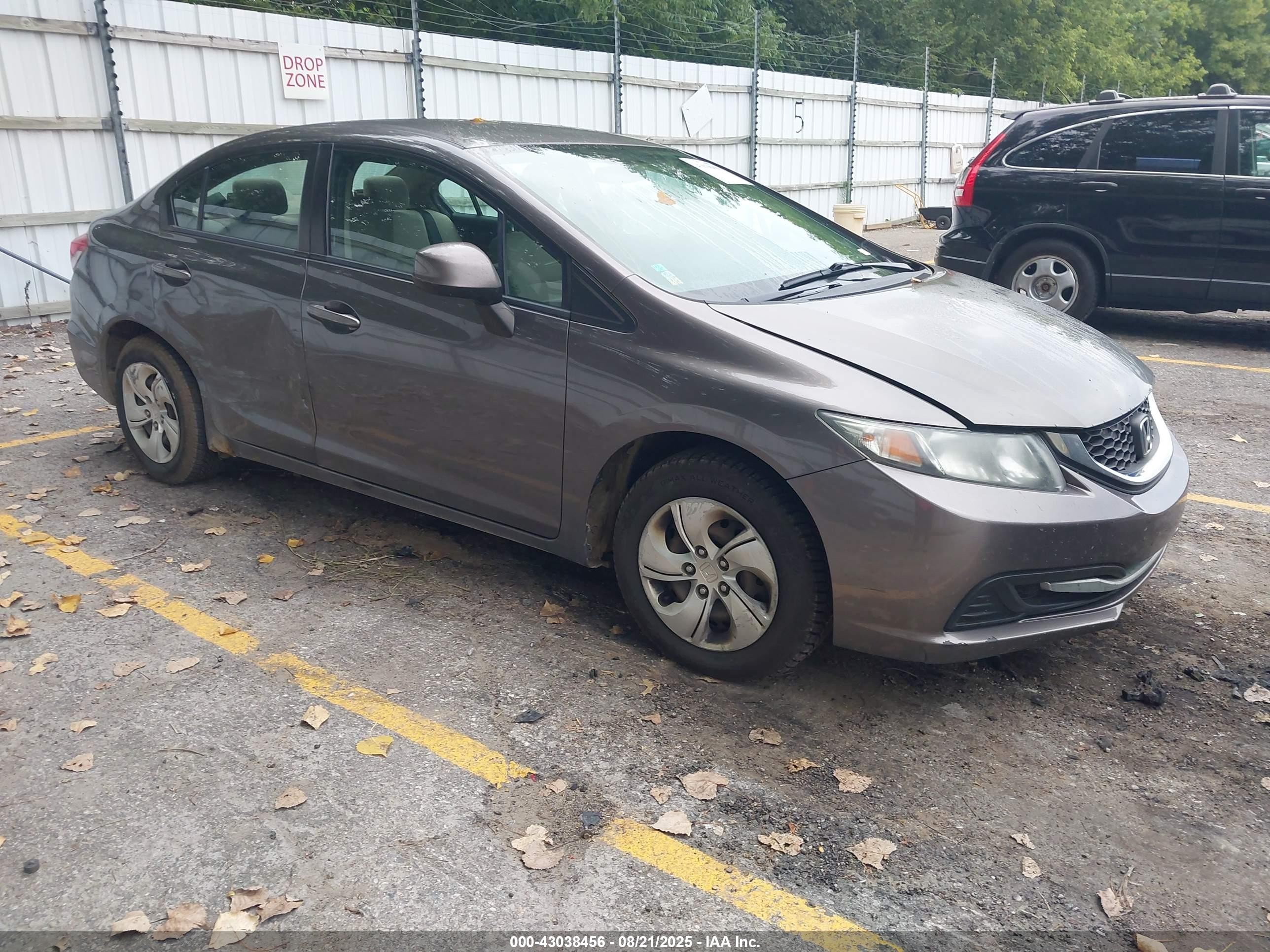 2013 Honda Civic VIN 19XFB2F51DE053807 history and photos 2013 Honda Civic VIN 19XFB2F51DE053807 history and photos