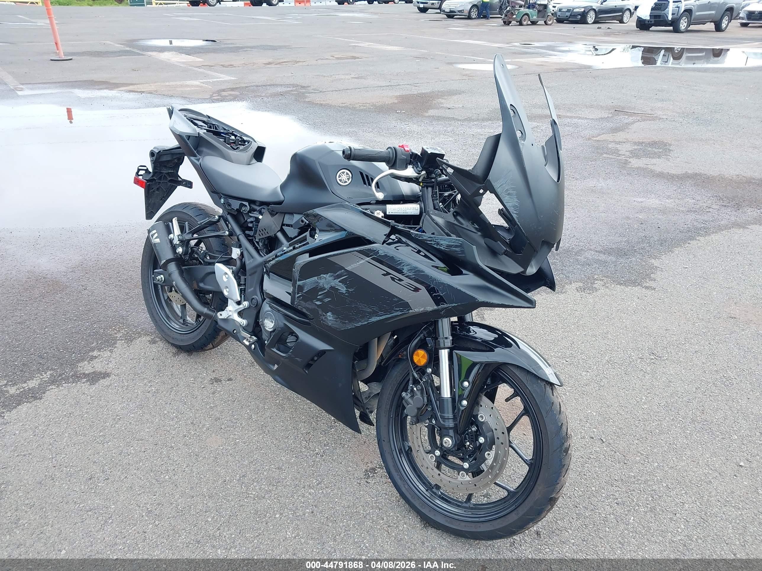 2025 Yamaha Yfz320 A — 1/13