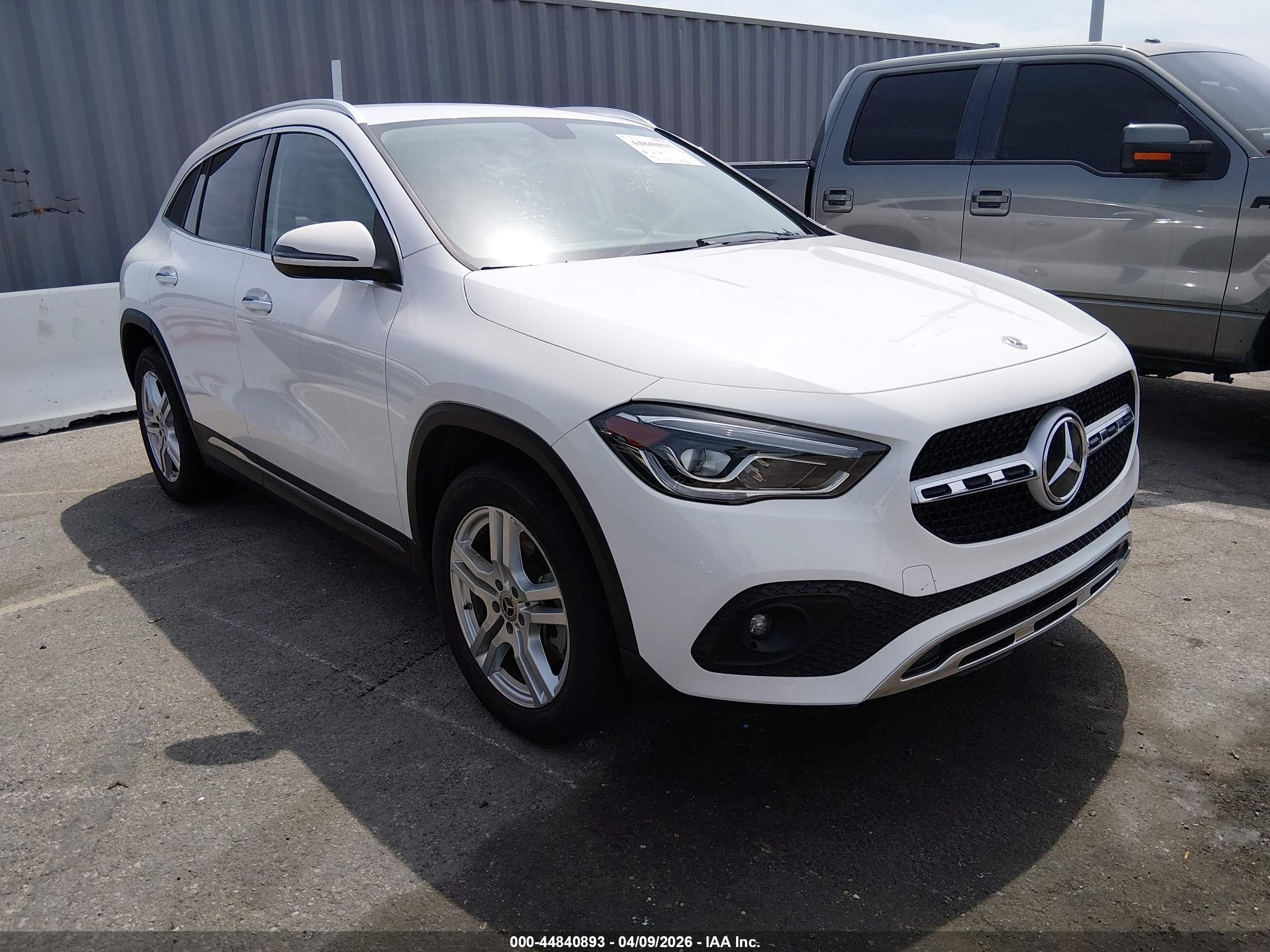 2021 Mercedes-Benz