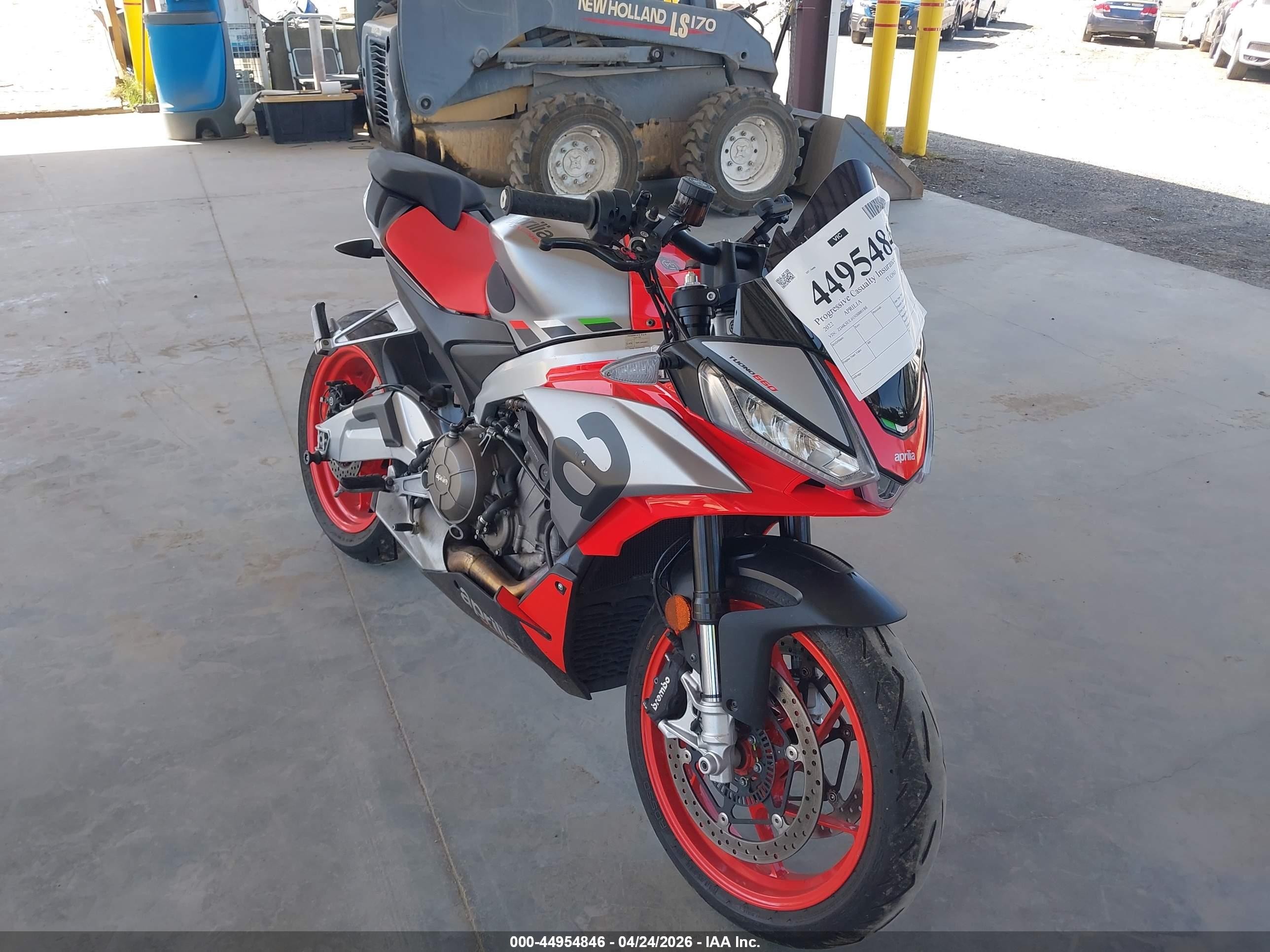 2022 Aprilia Tuono