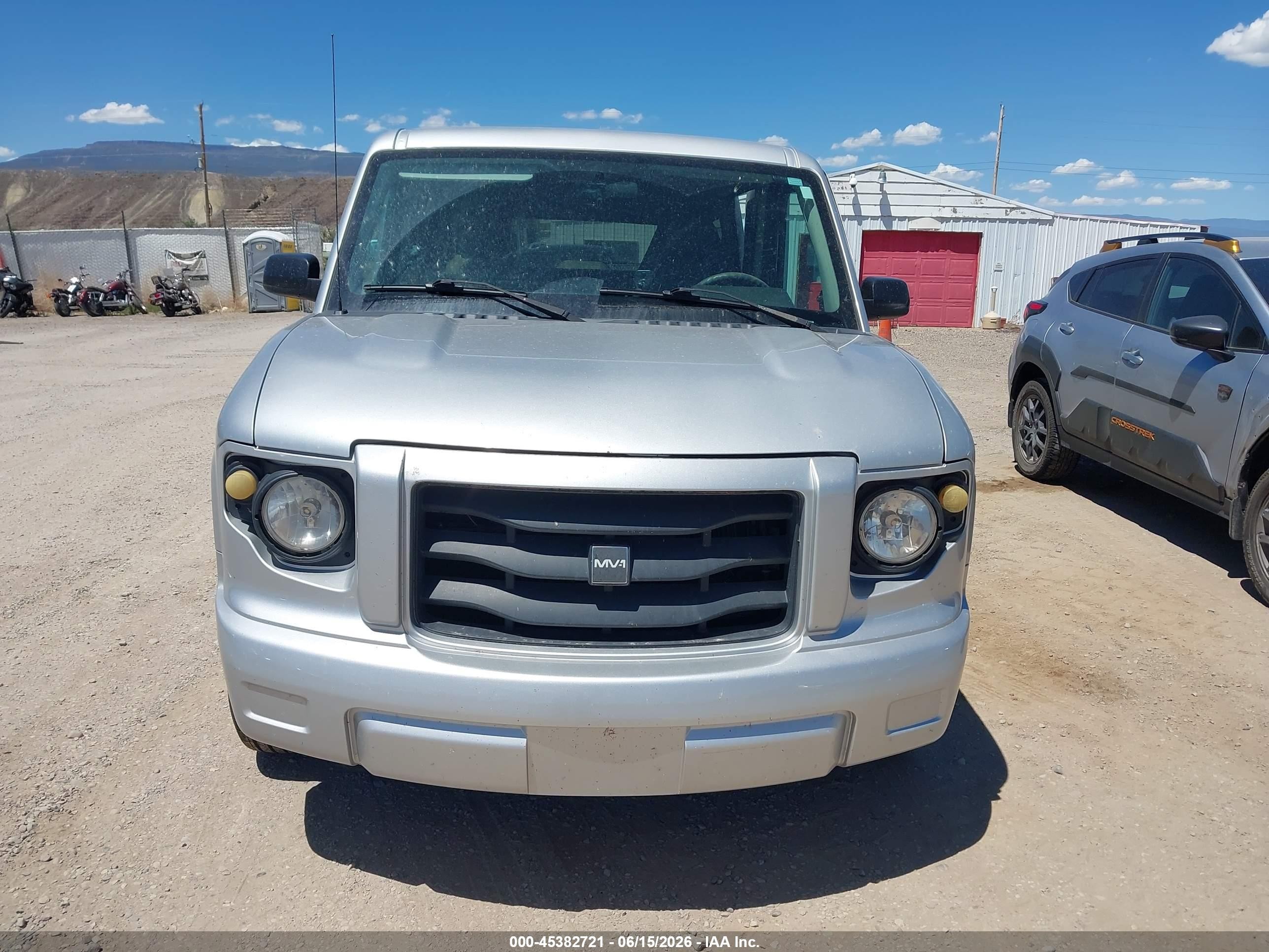 AM General MV-1 — photo 12