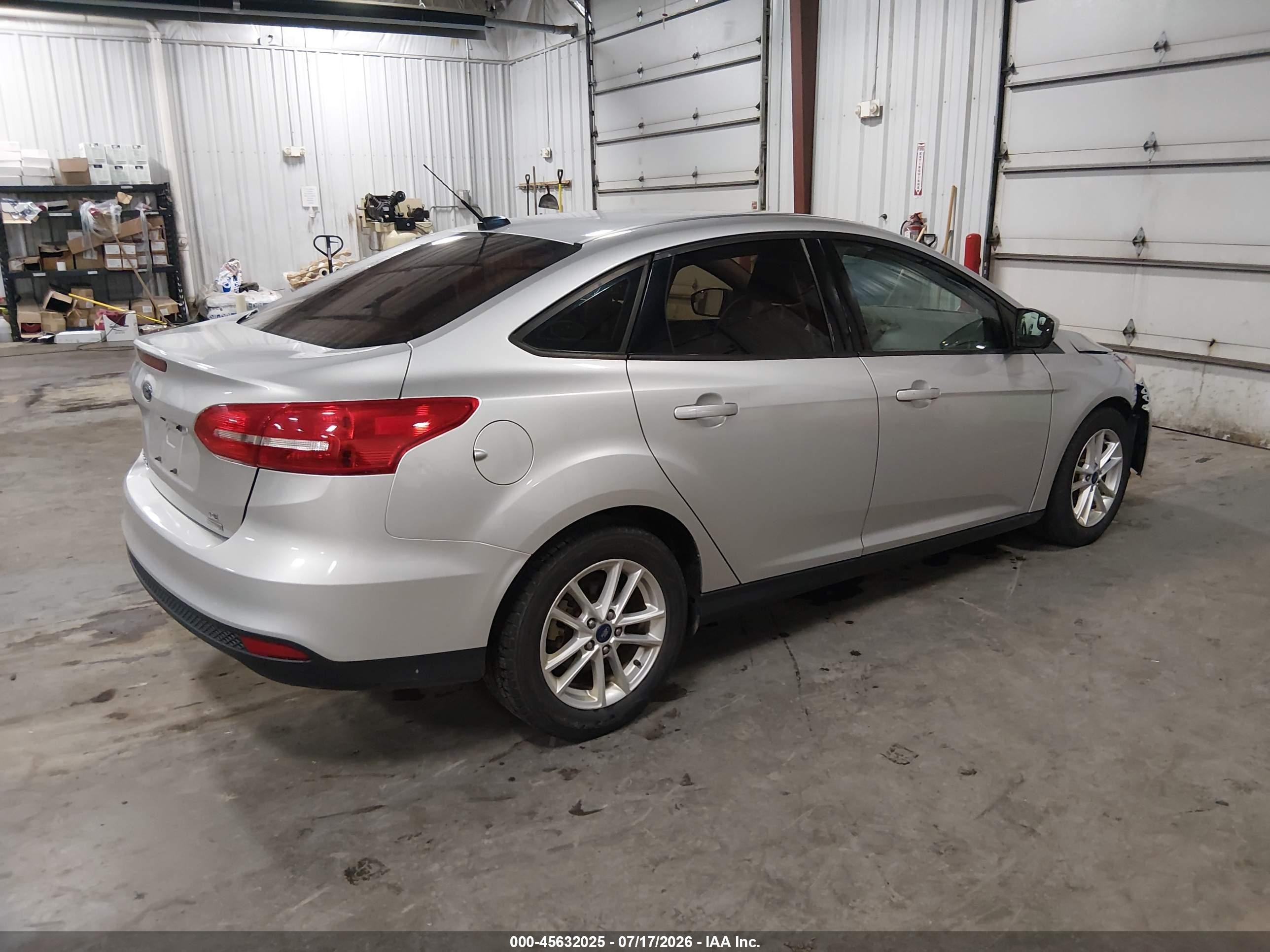 Ford Focus — zdjęcie 4