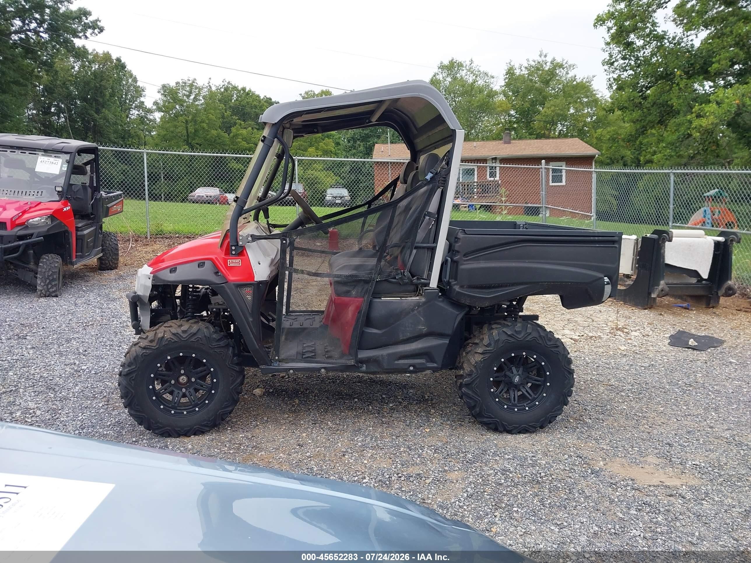 Mahindra — photo 15