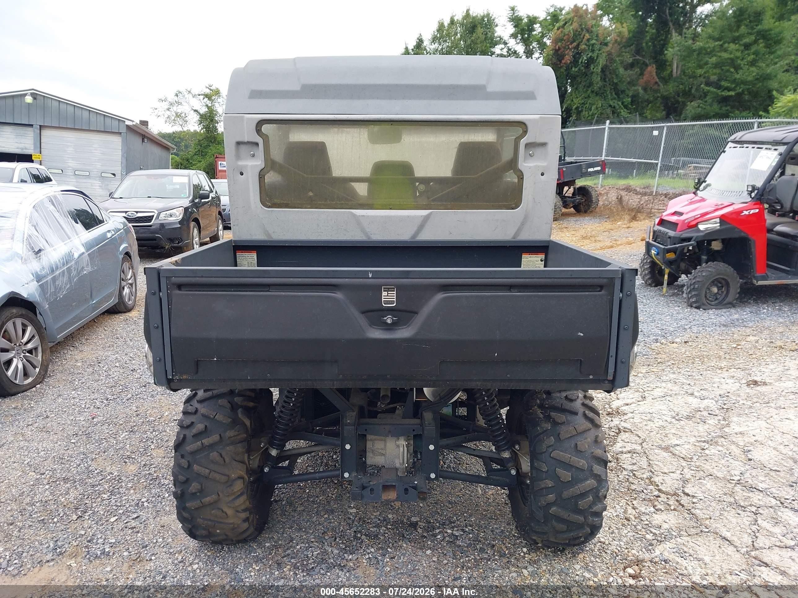 Mahindra — photo 17