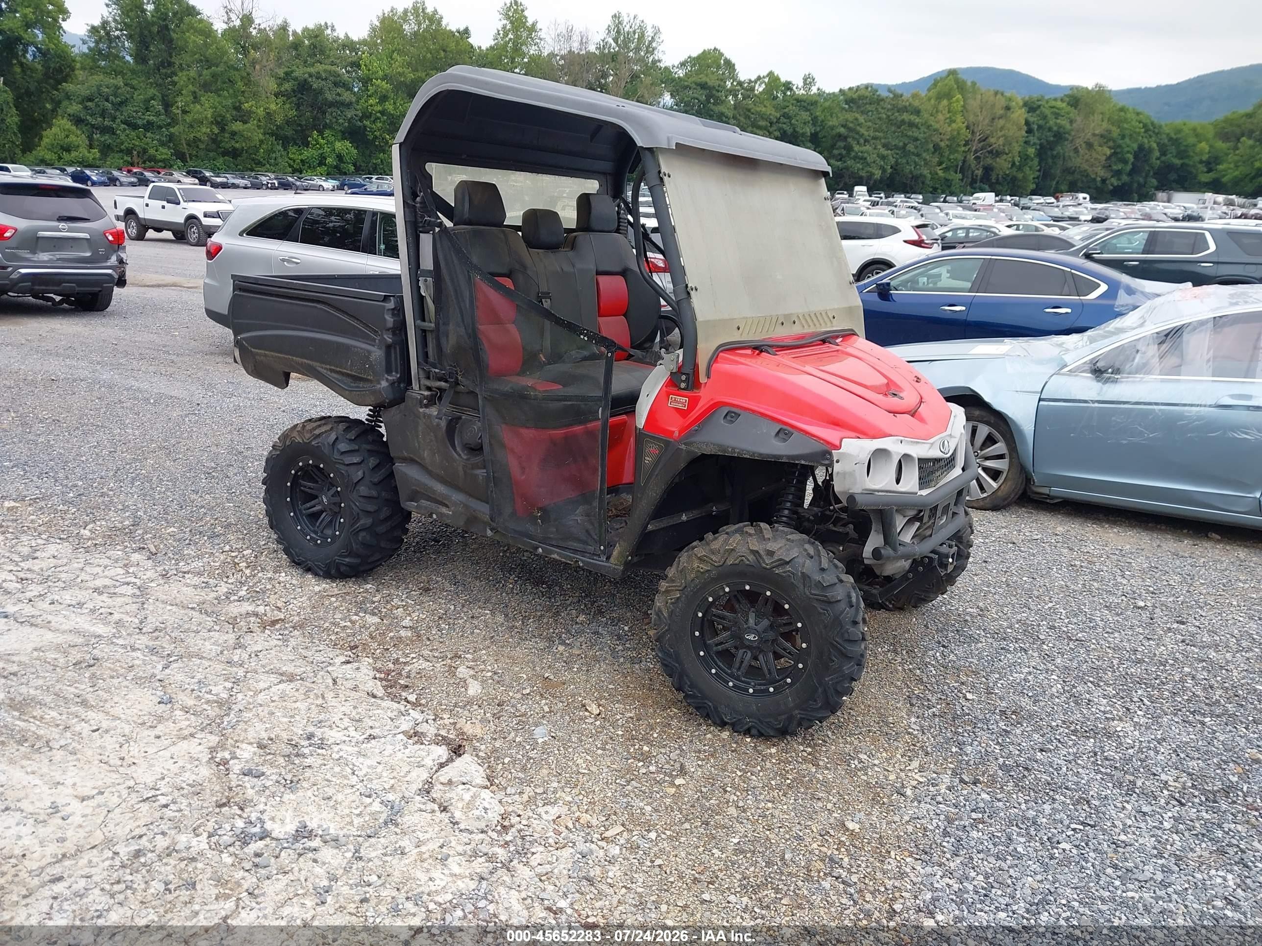 Mahindra — photo 1