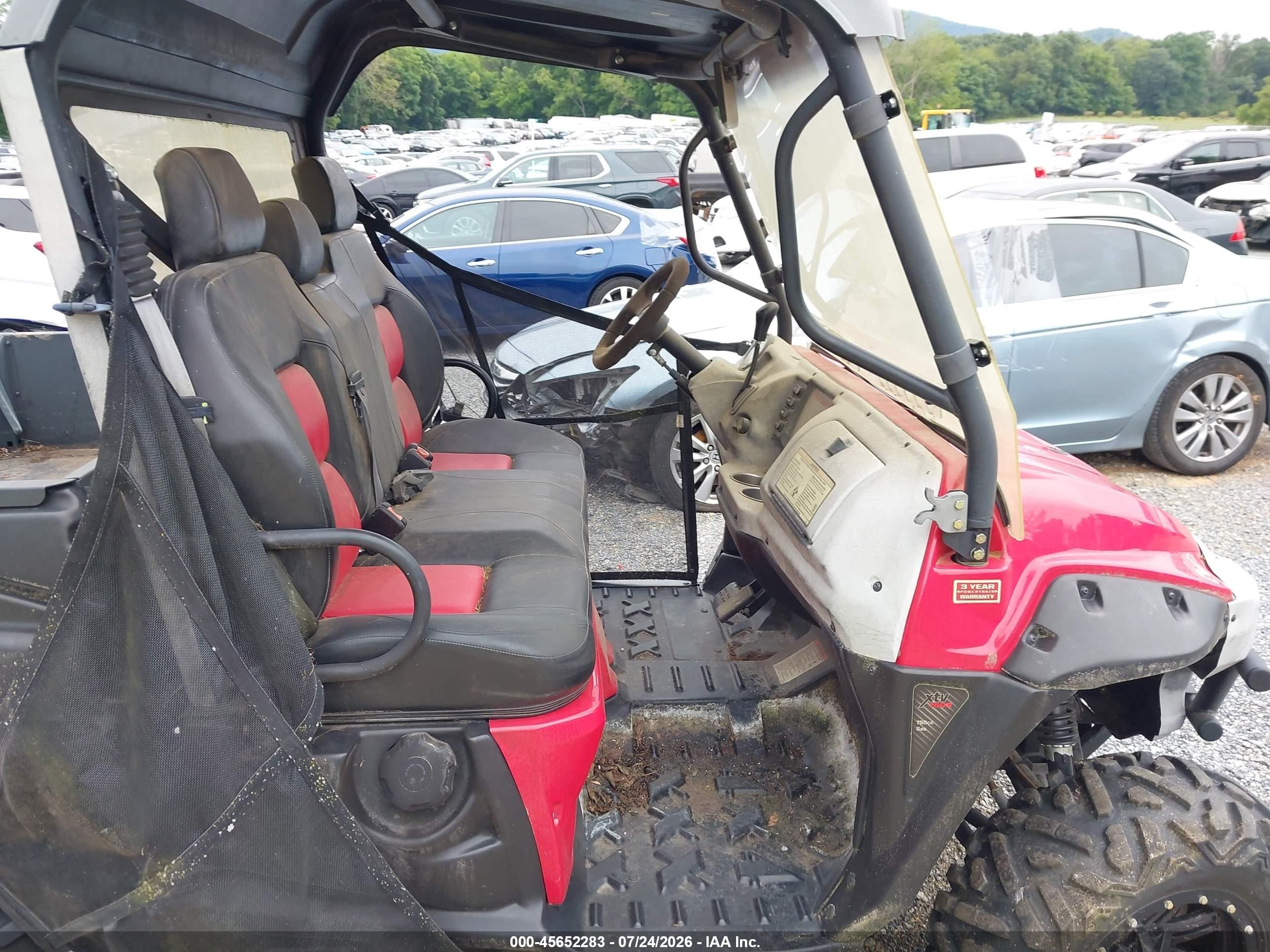 Mahindra — photo 5