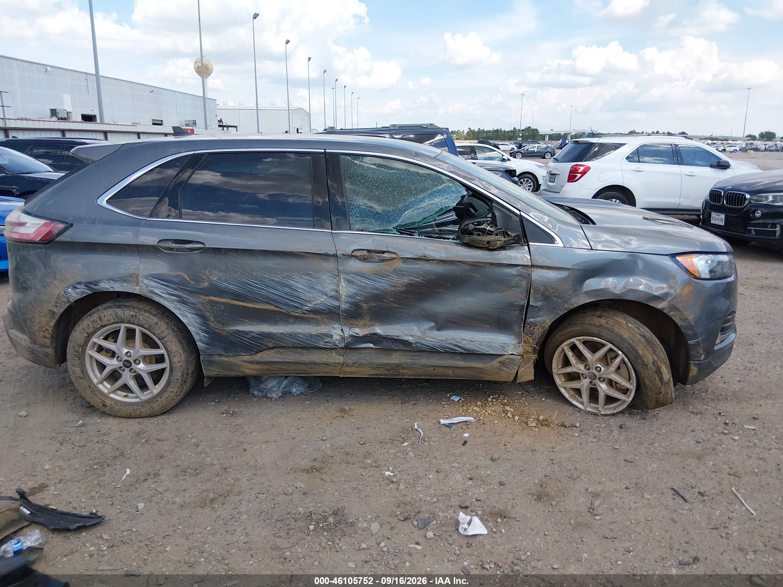 Ford Edge — zdjęcie 13