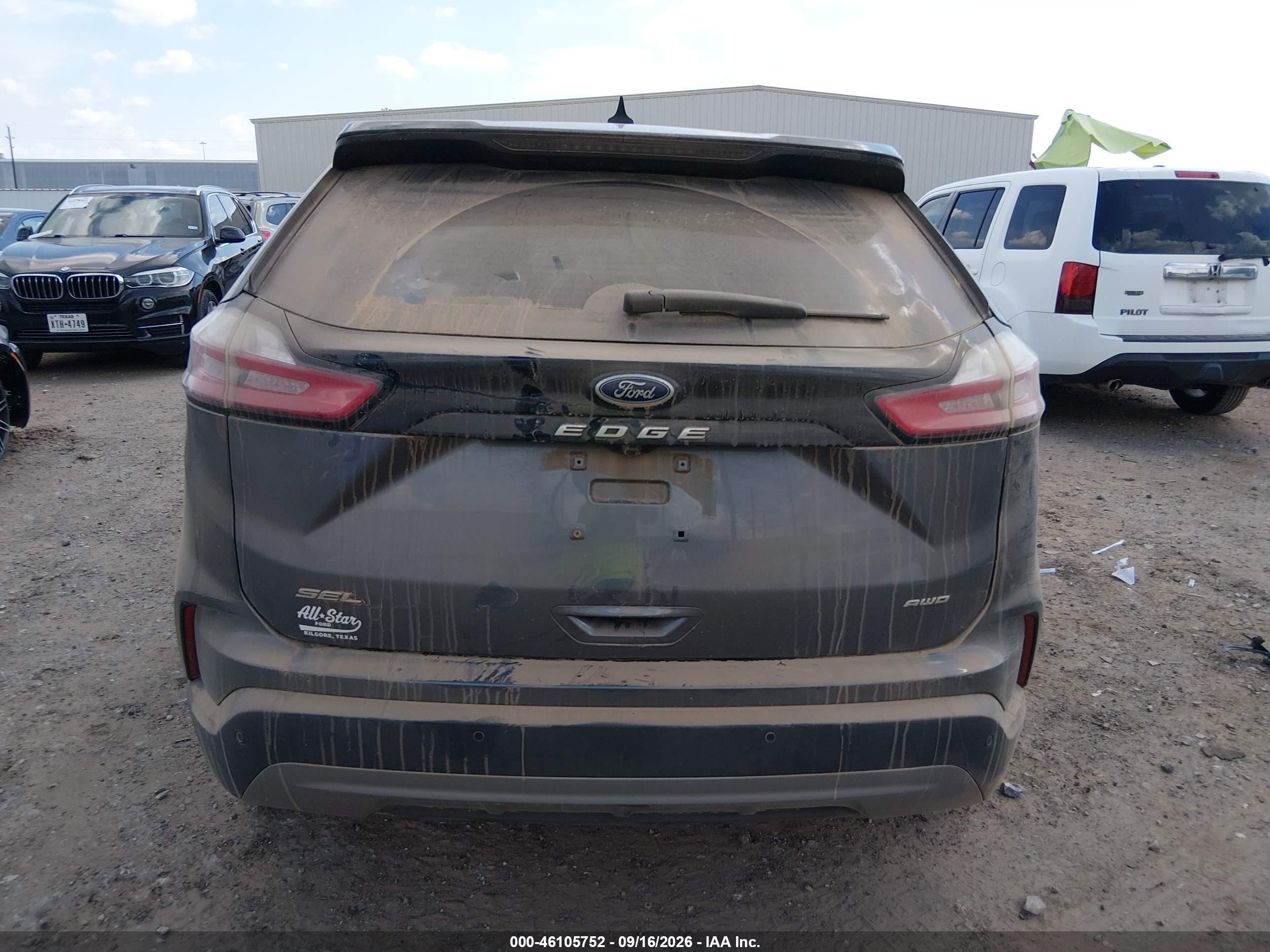 Ford Edge — zdjęcie 16