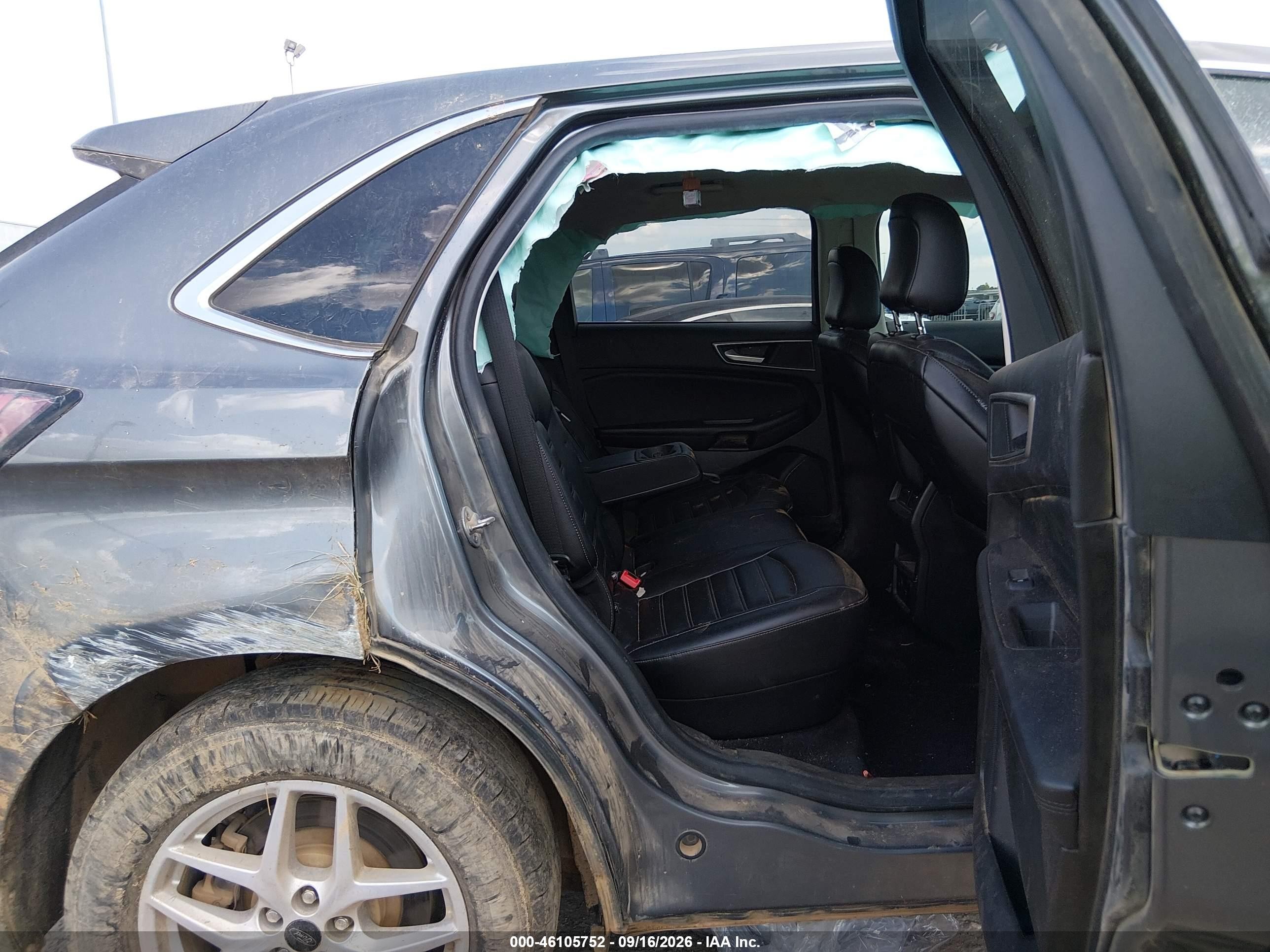 Ford Edge — zdjęcie 8