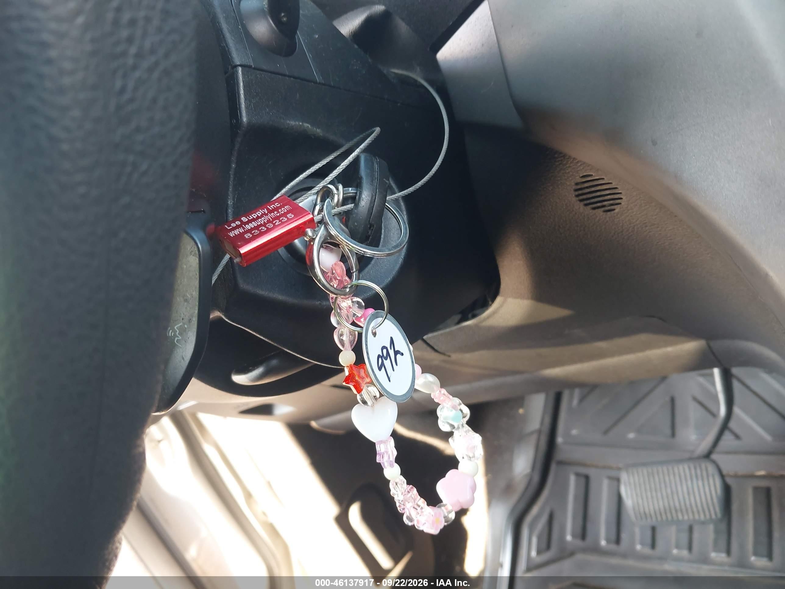Ford Escape — photo 11