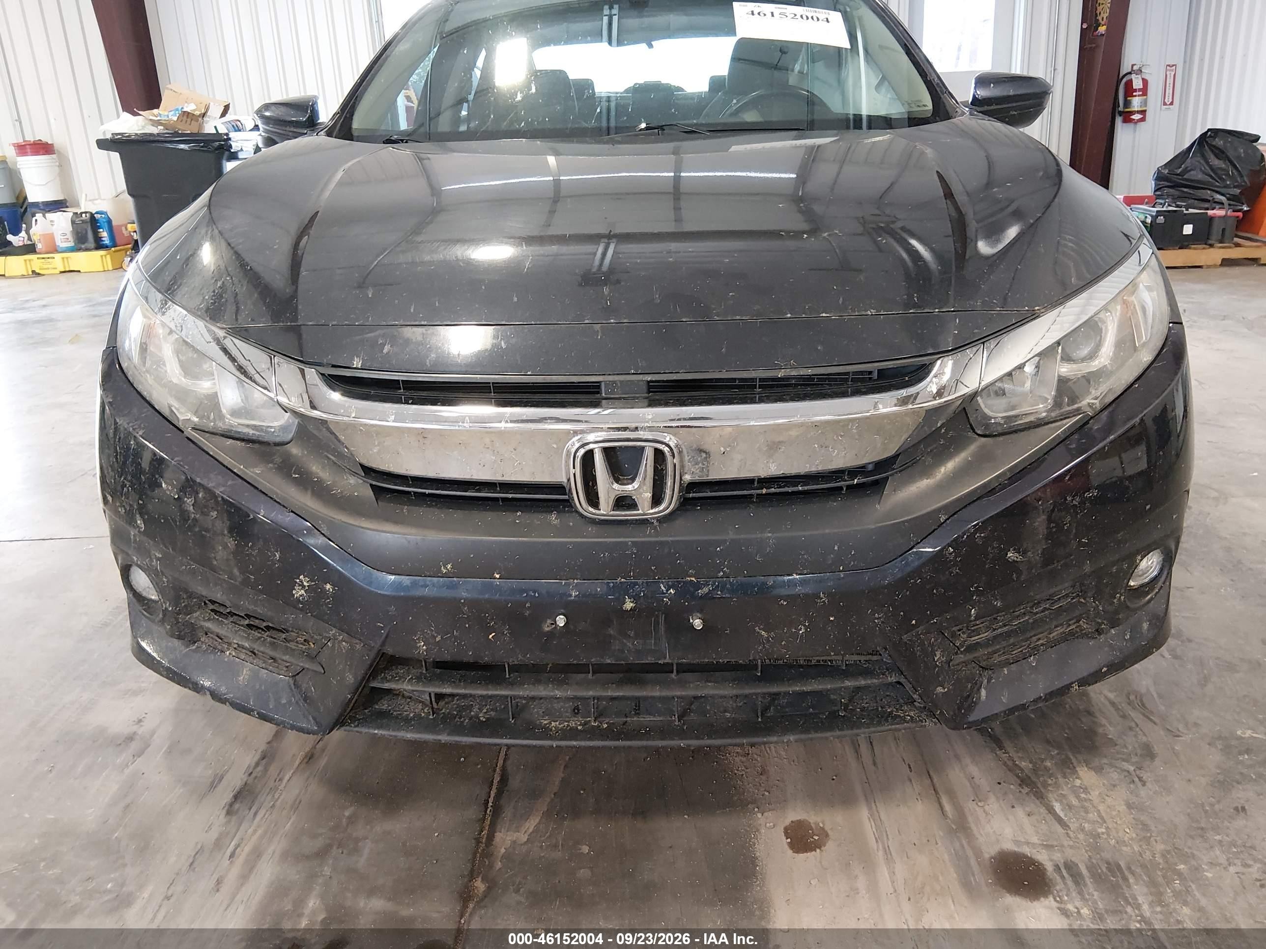 Honda Civic — zdjęcie 13