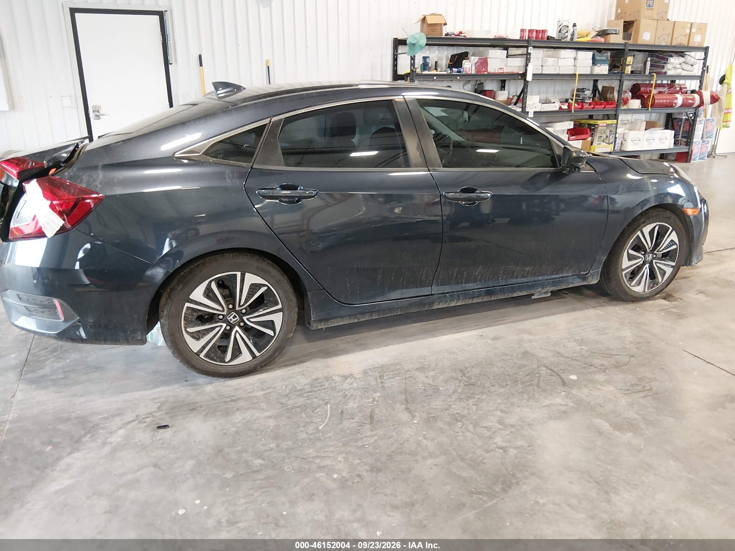 Honda Civic — zdjęcie 4