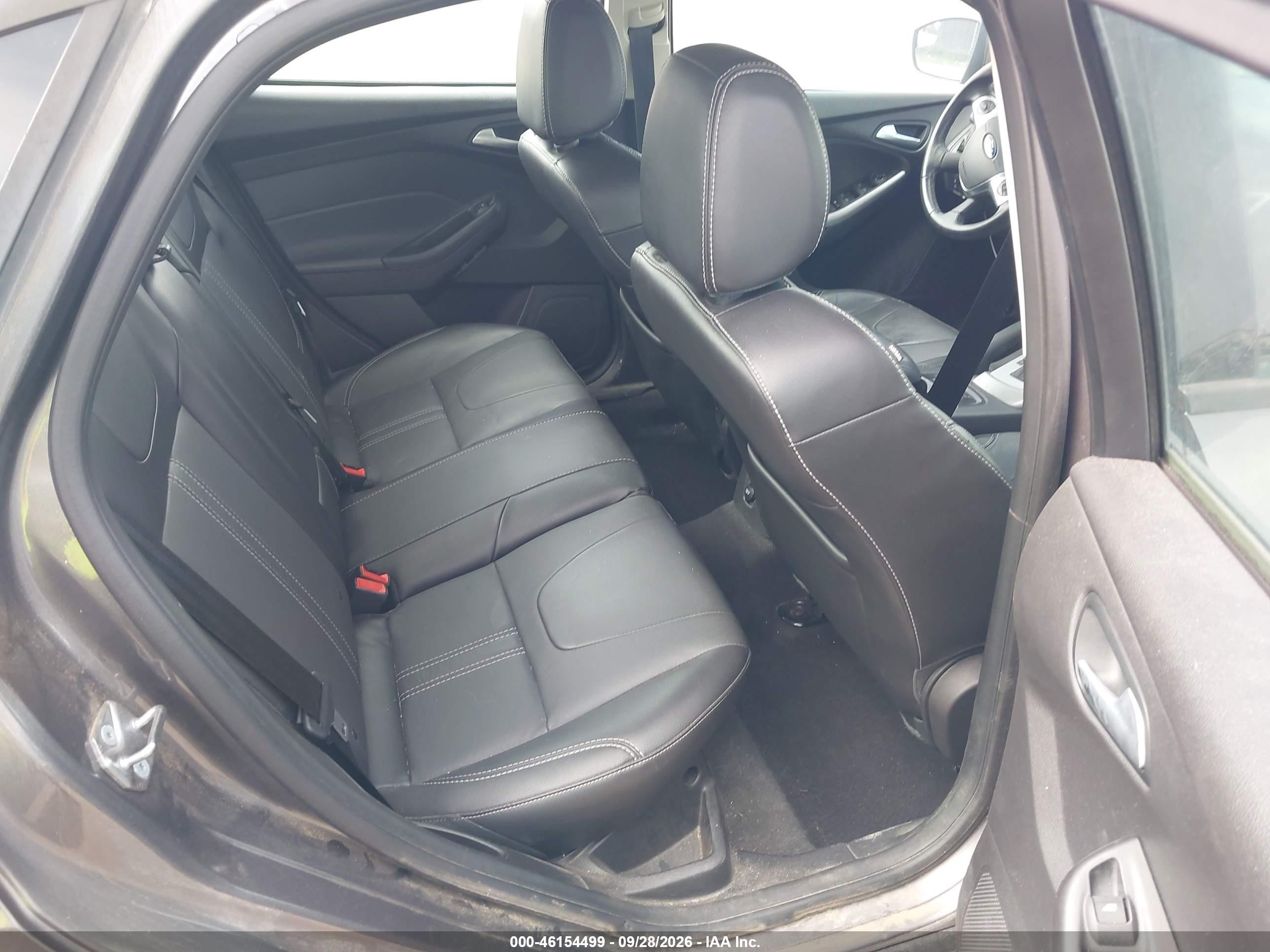 Ford Focus — zdjęcie 8