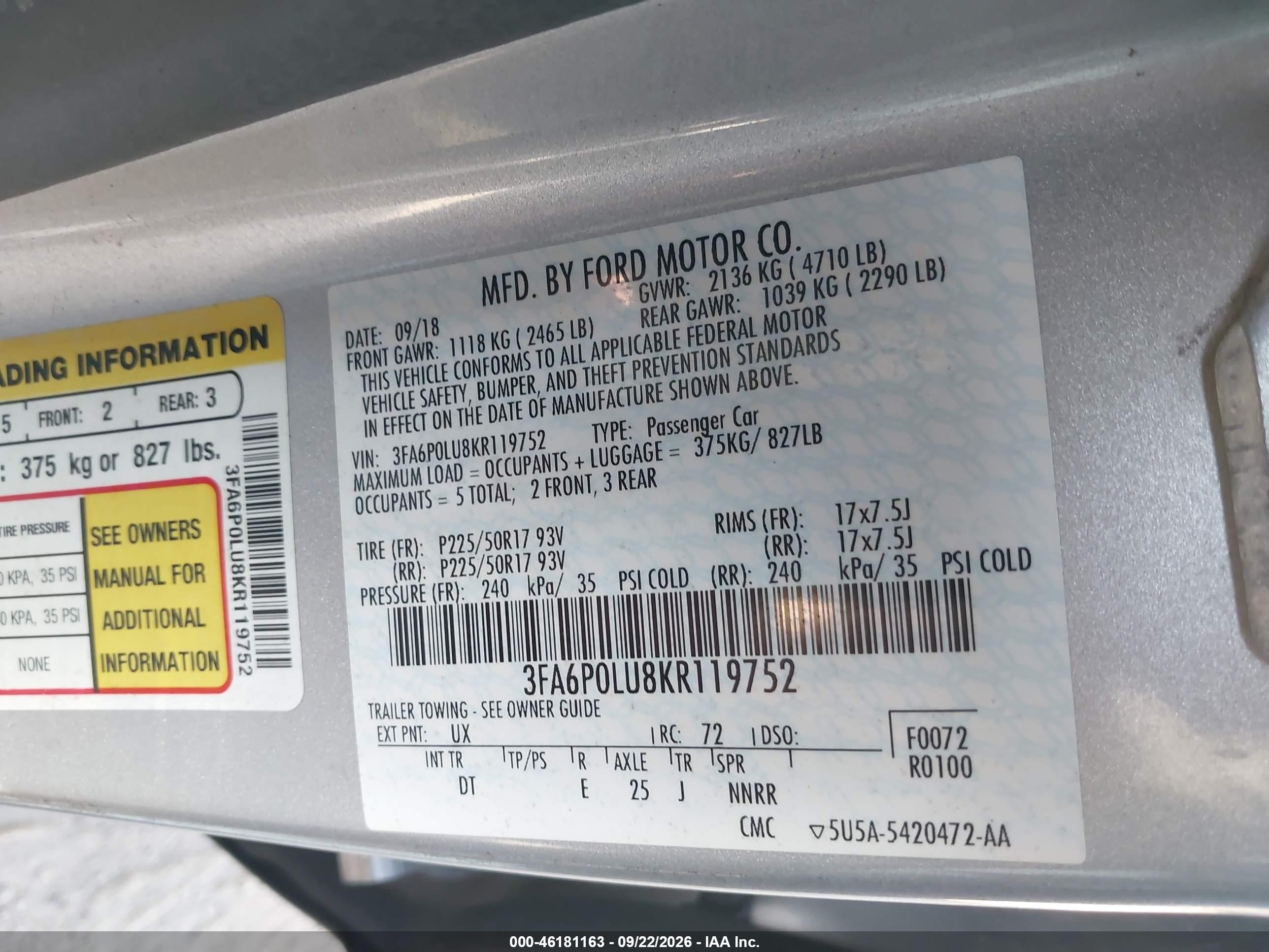 Ford Fusion — photo 9
