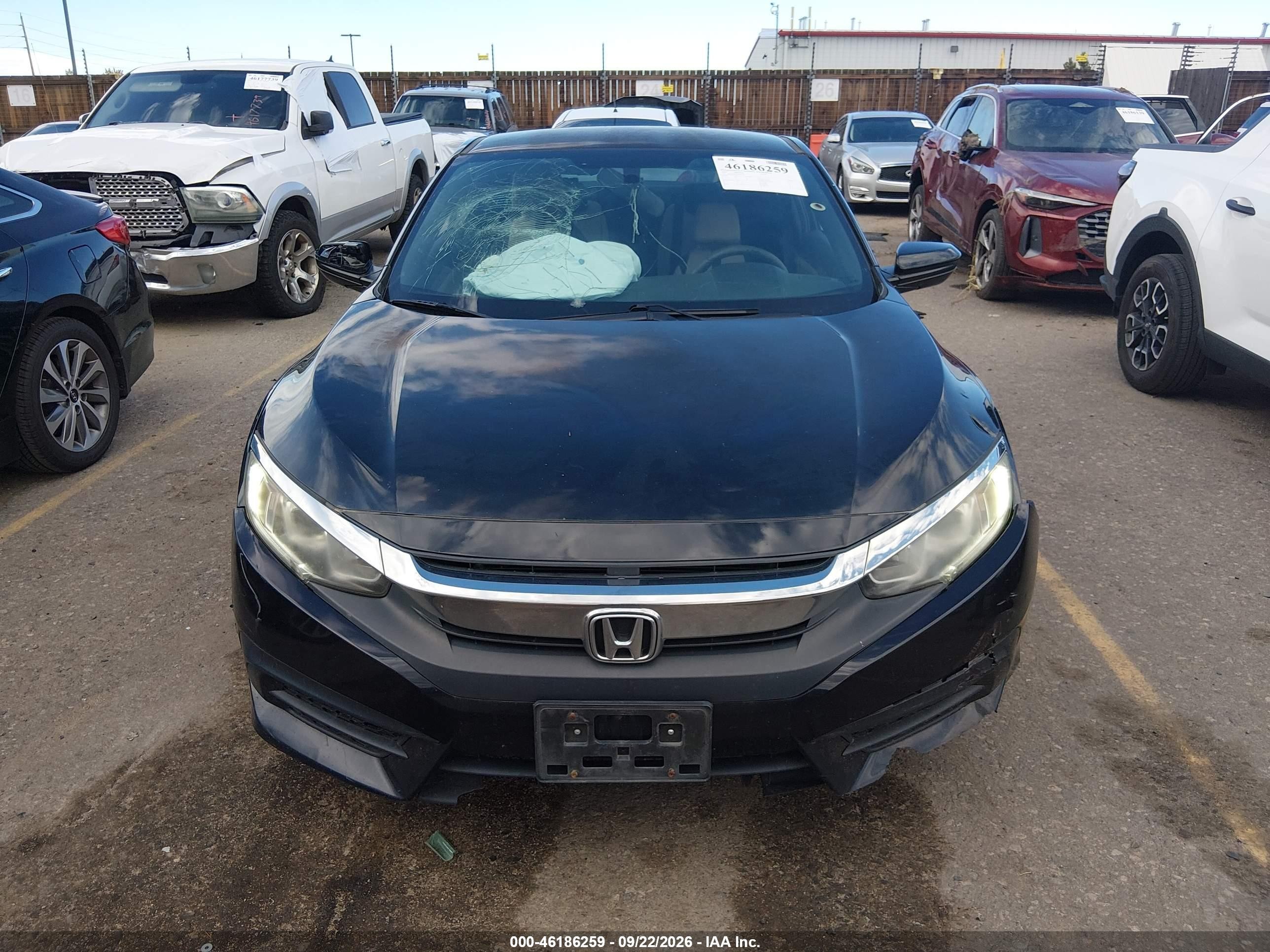 Honda Civic — zdjęcie 11