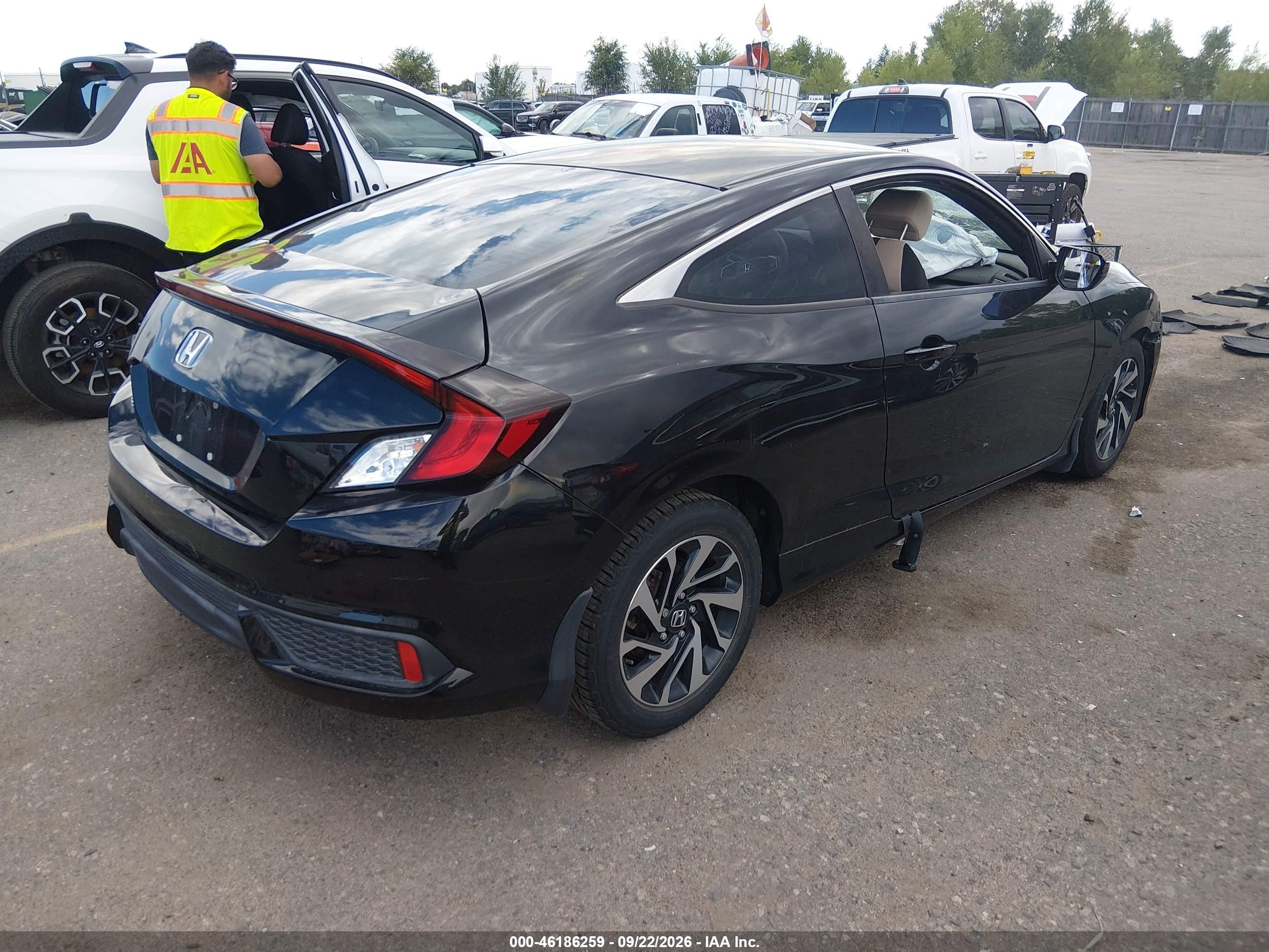 Honda Civic — zdjęcie 4