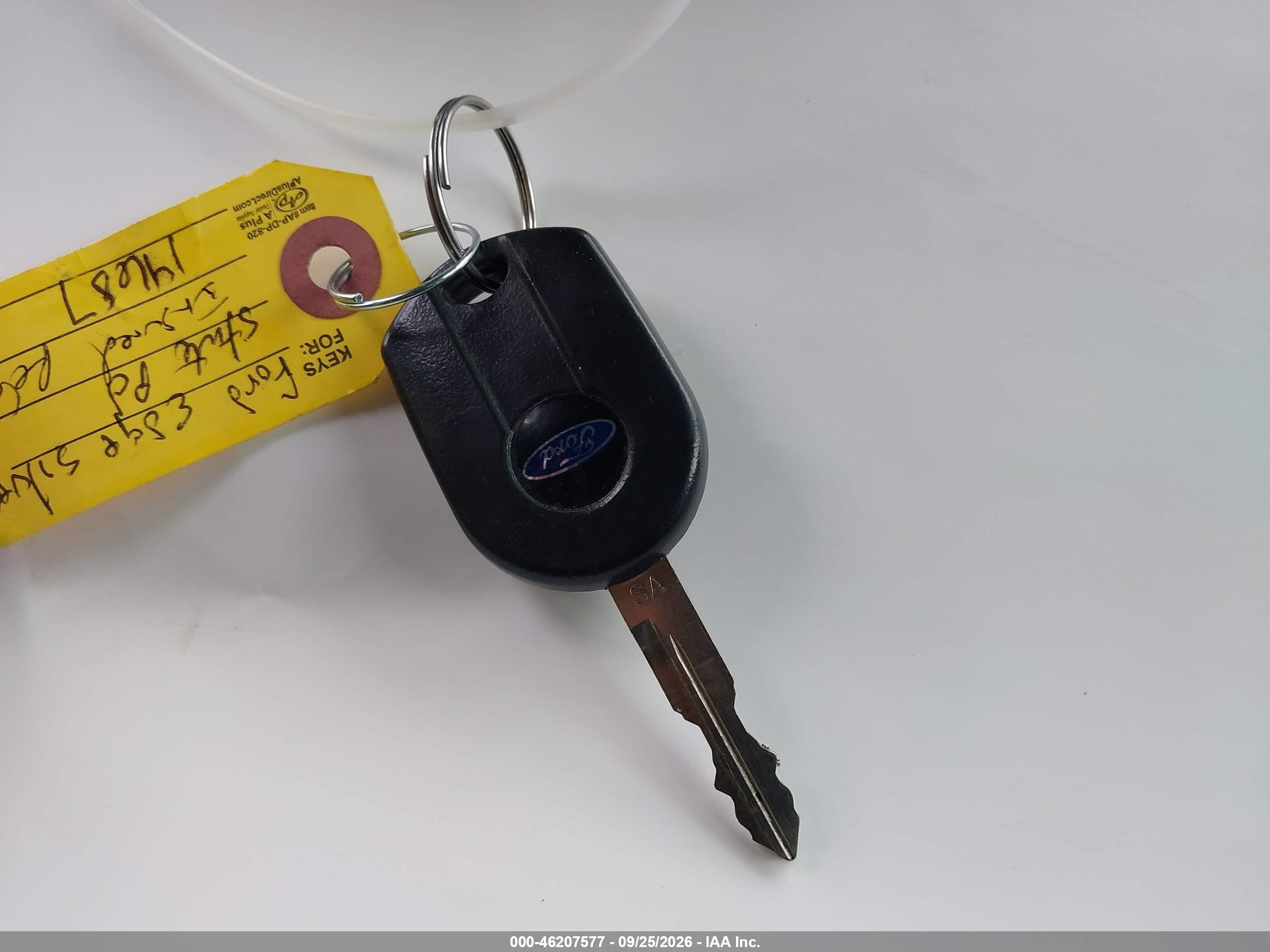 Ford Edge — photo 11