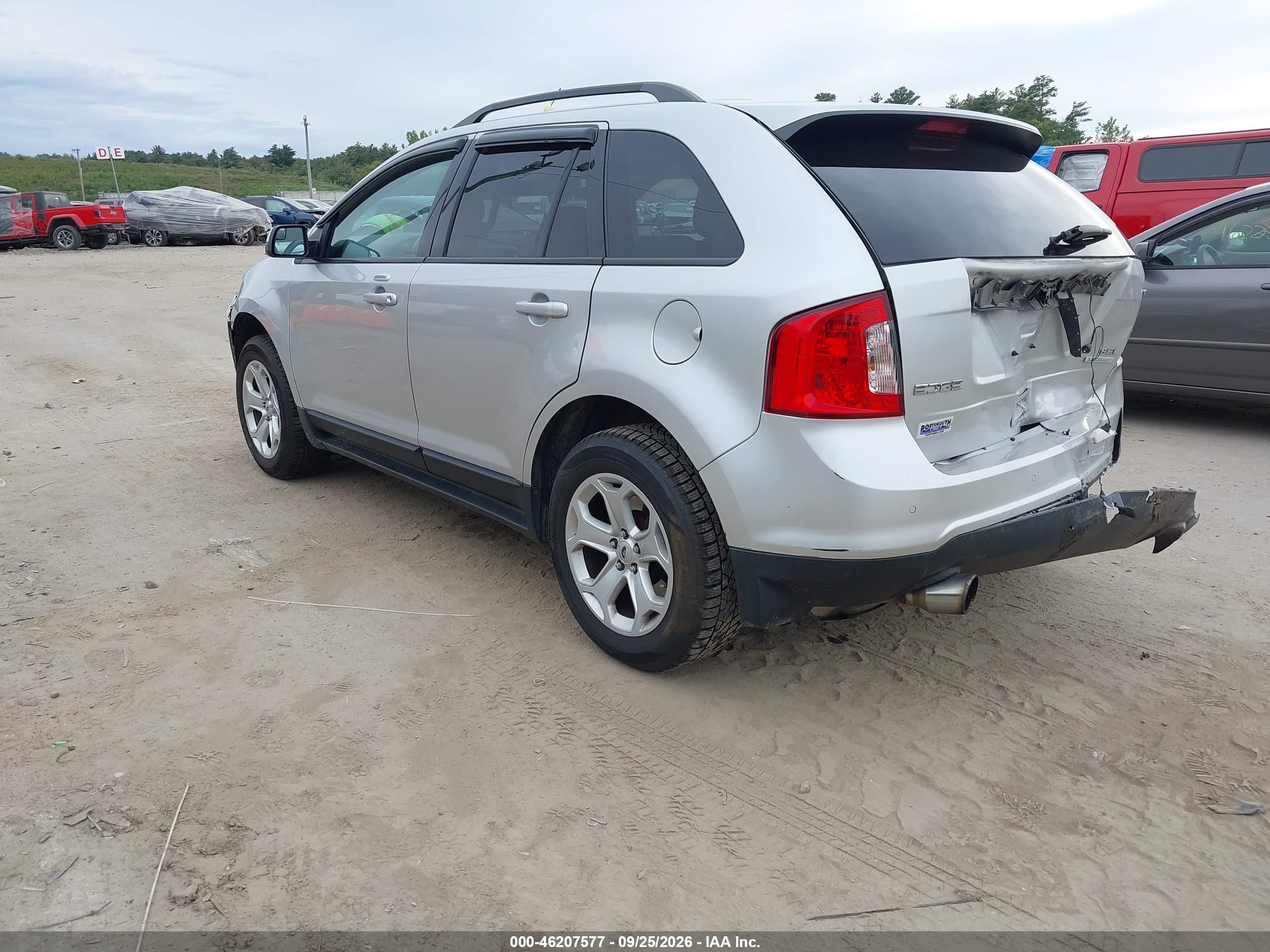 Ford Edge — photo 3