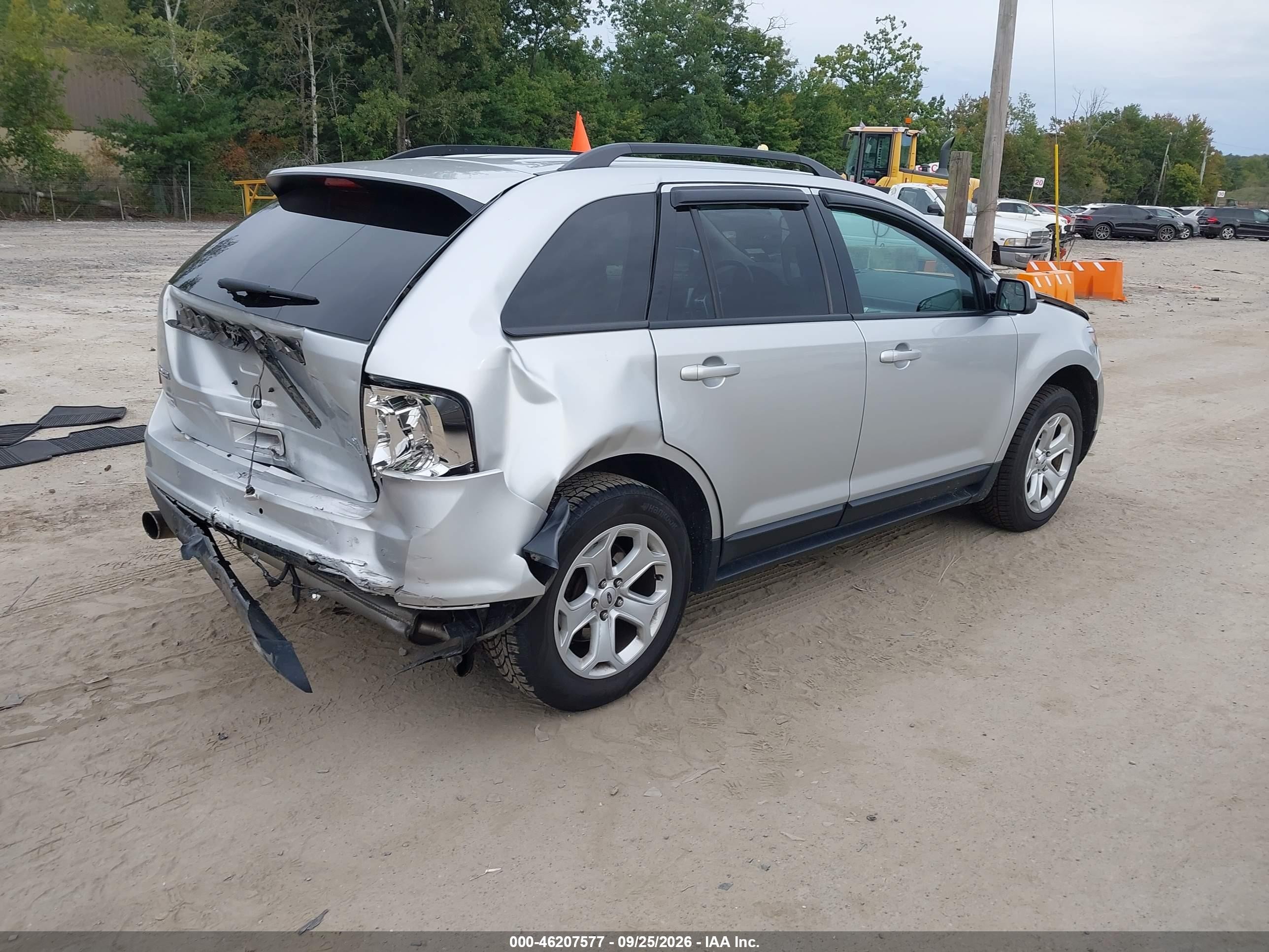 Ford Edge — photo 4