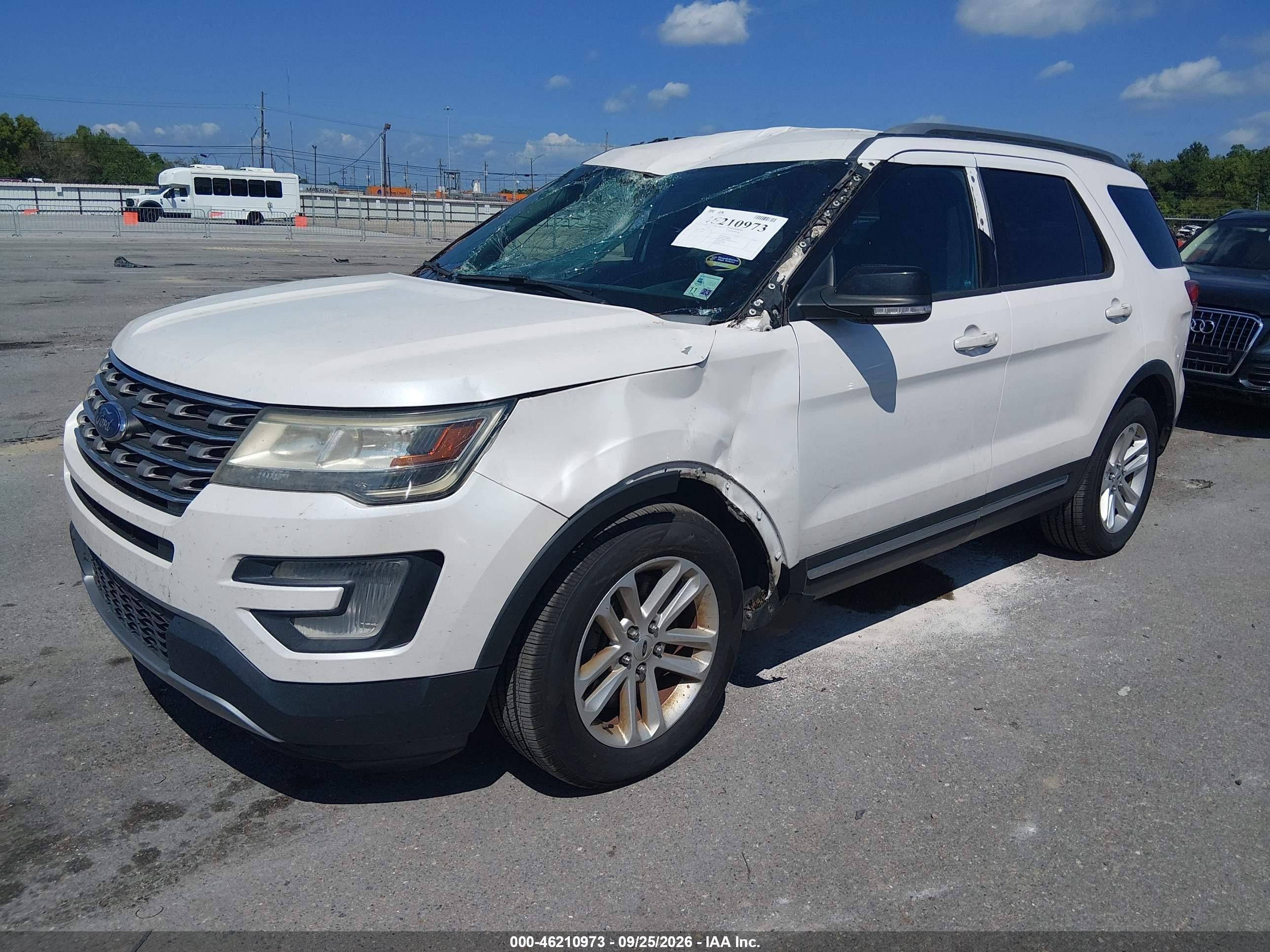 Ford Explorer — zdjęcie 2