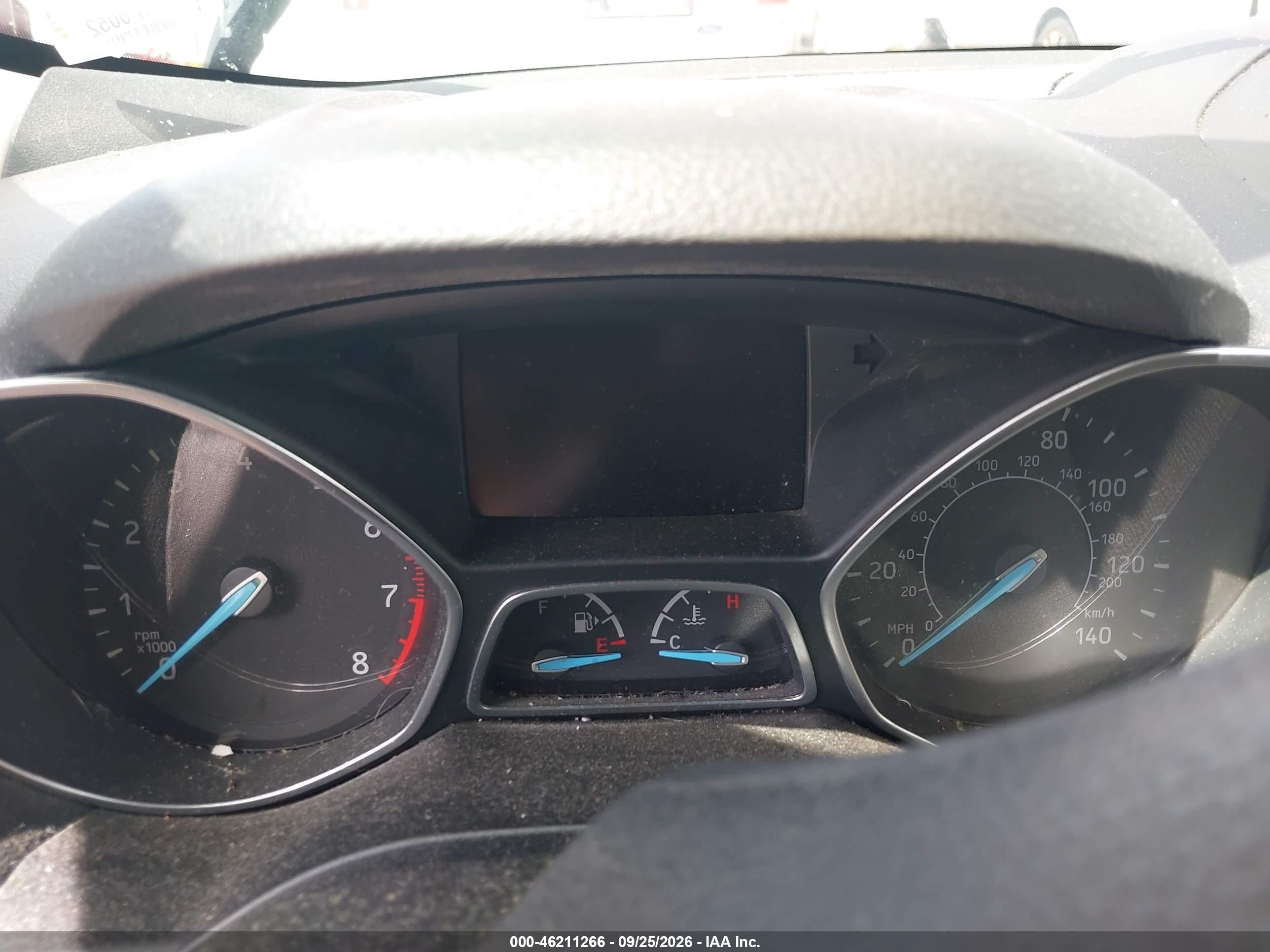 Ford Escape — photo 7