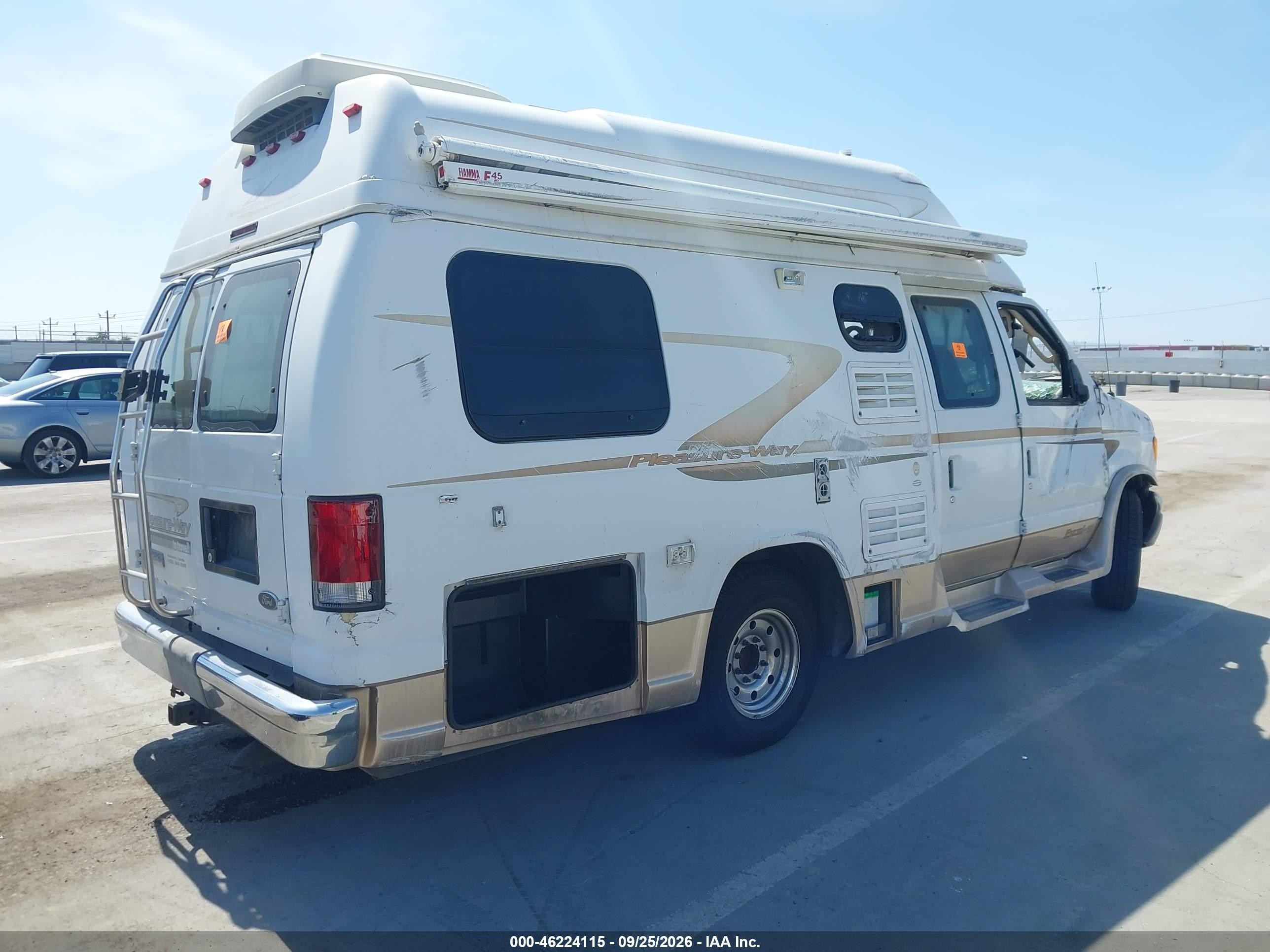 Ford Econoline — zdjęcie 4