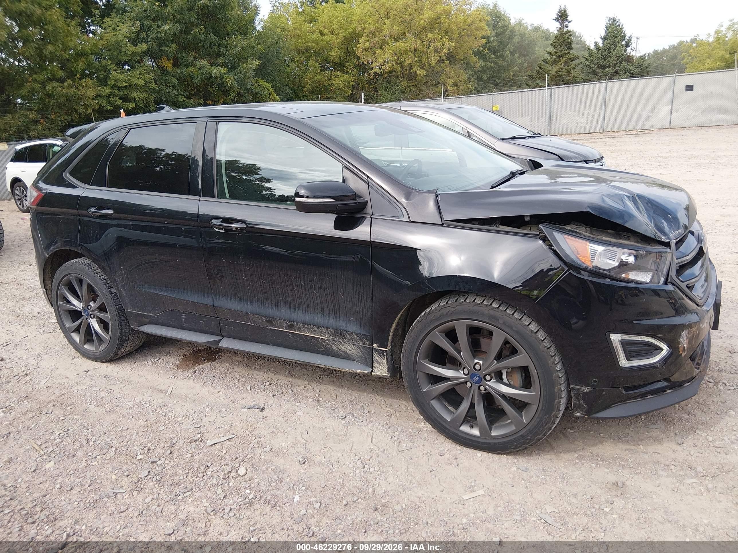 Ford Edge — zdjęcie 14
