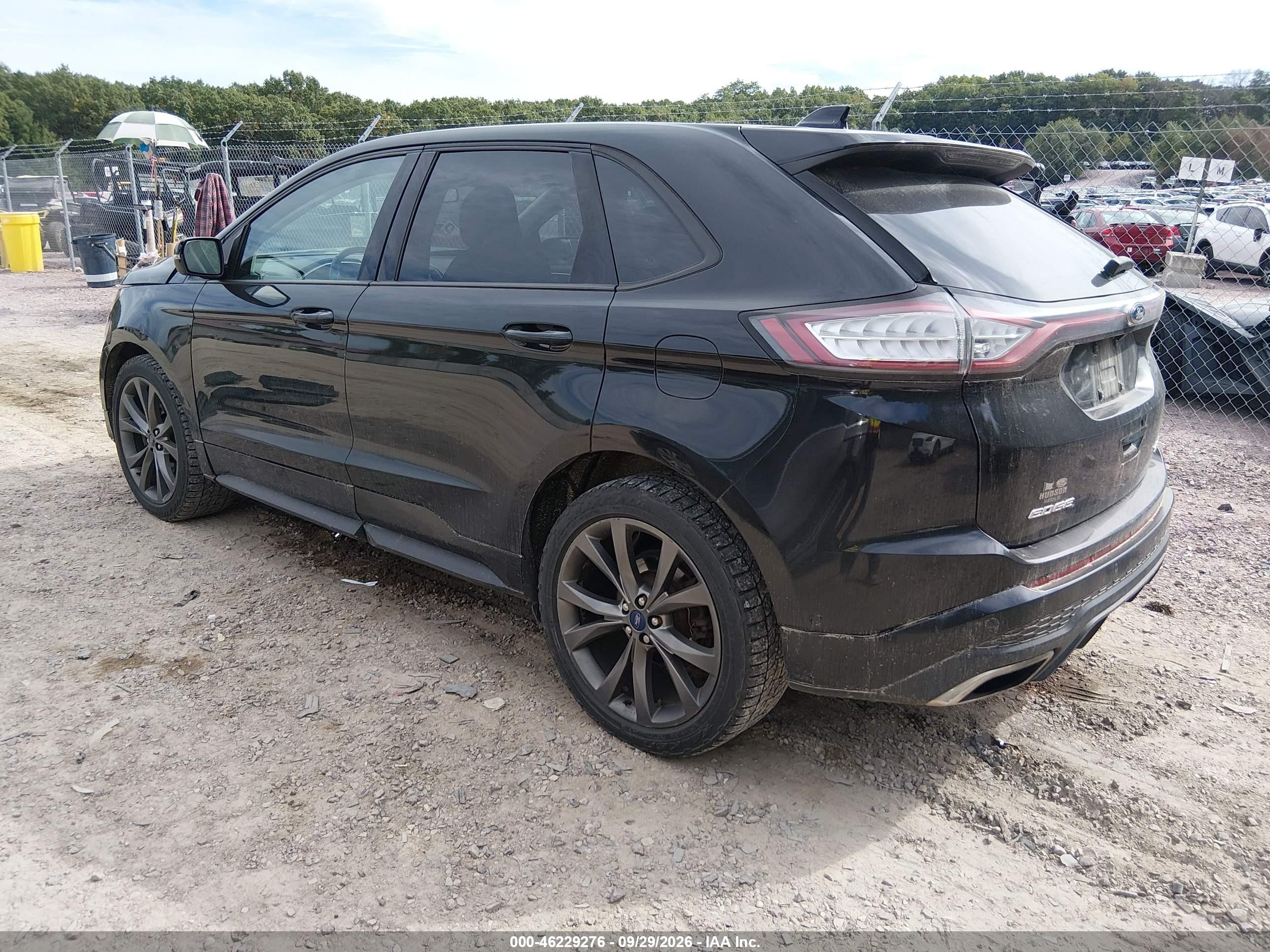 Ford Edge — zdjęcie 3