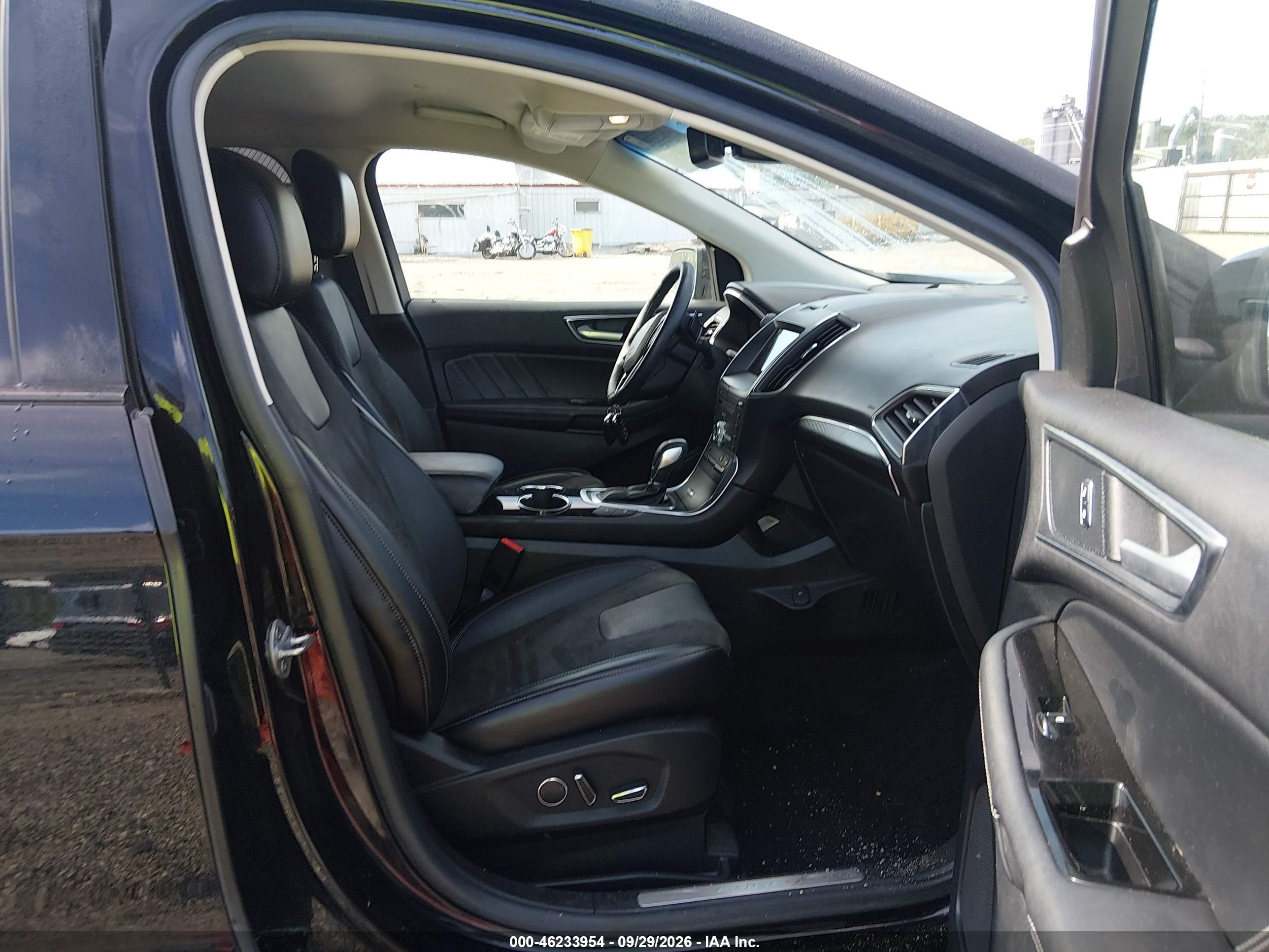 Ford Edge — photo 5