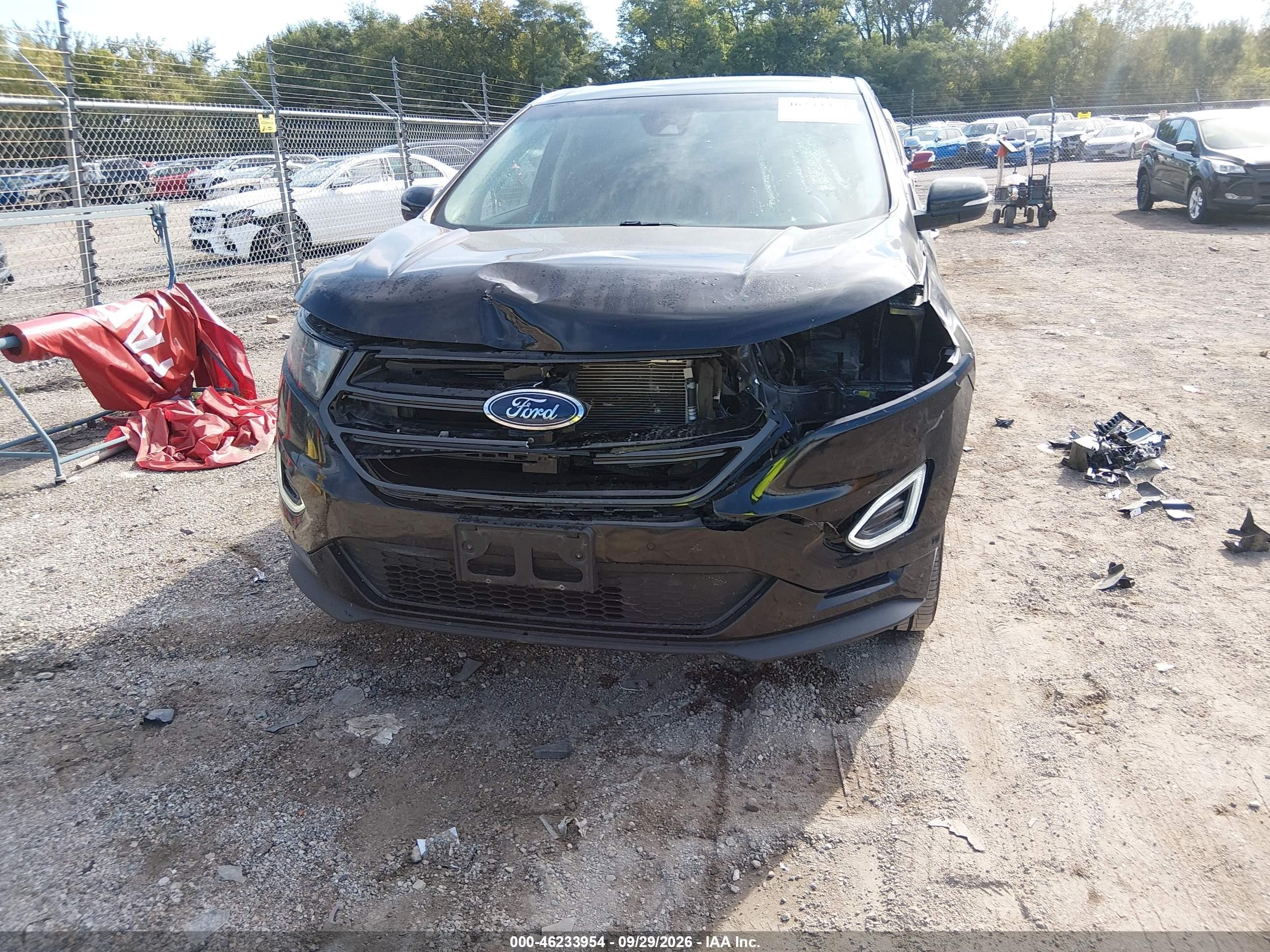 Ford Edge — photo 6
