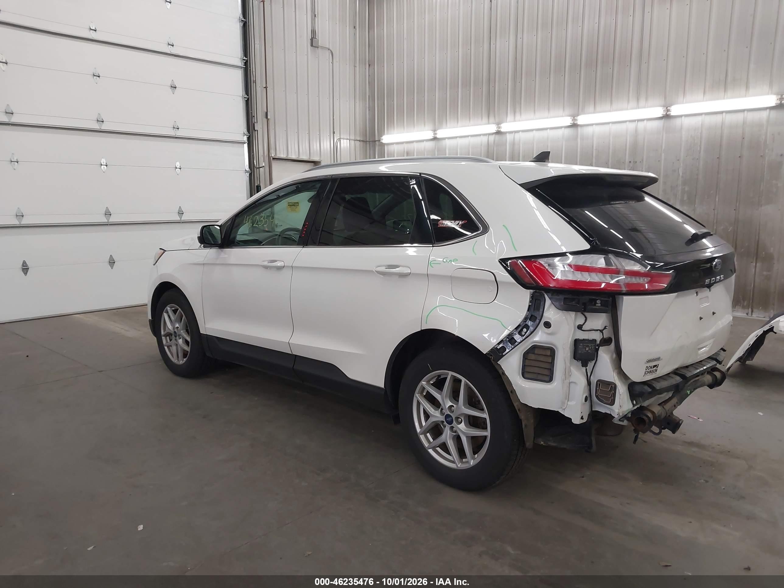 Ford Edge — photo 3