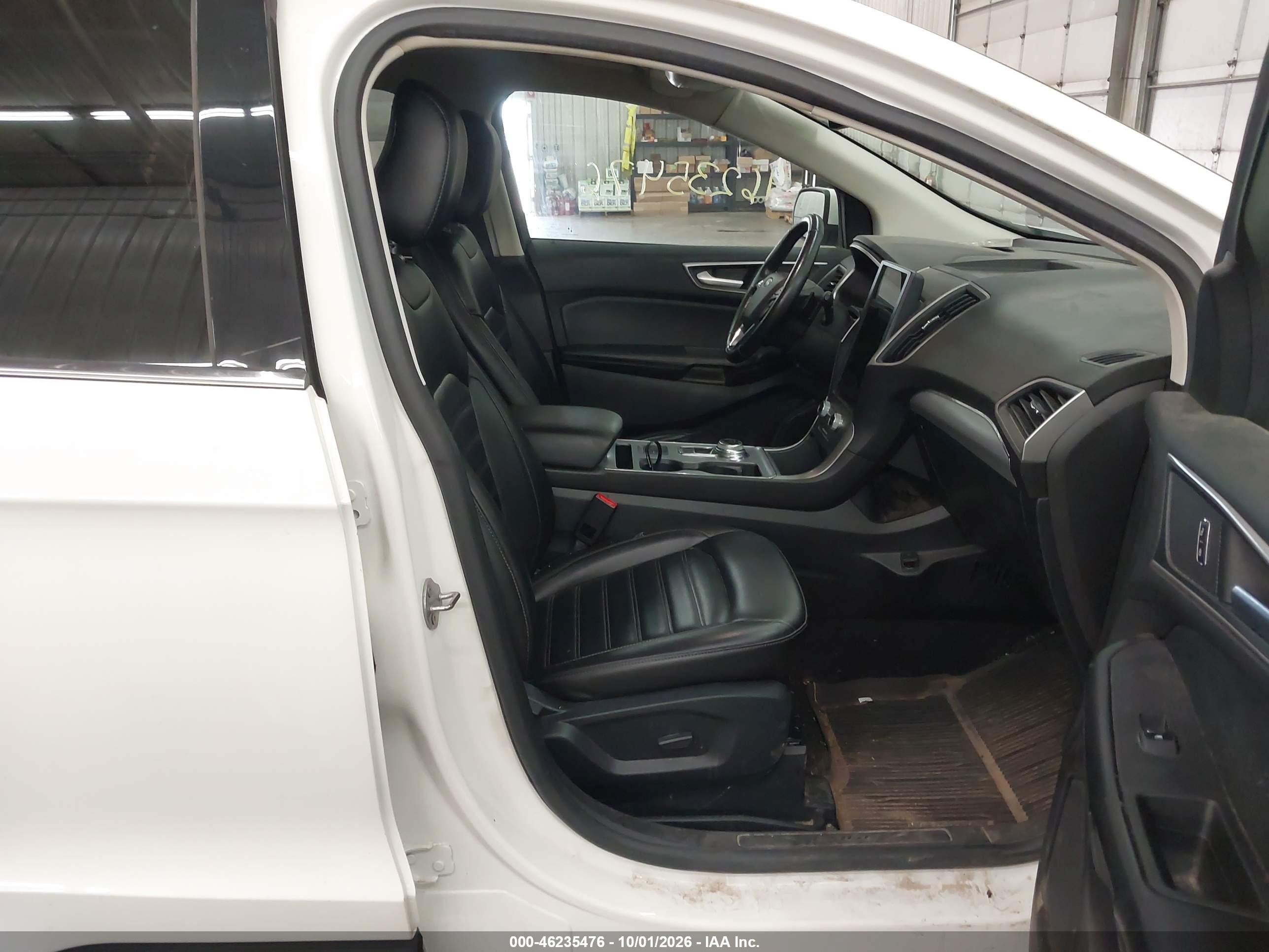 Ford Edge — photo 5