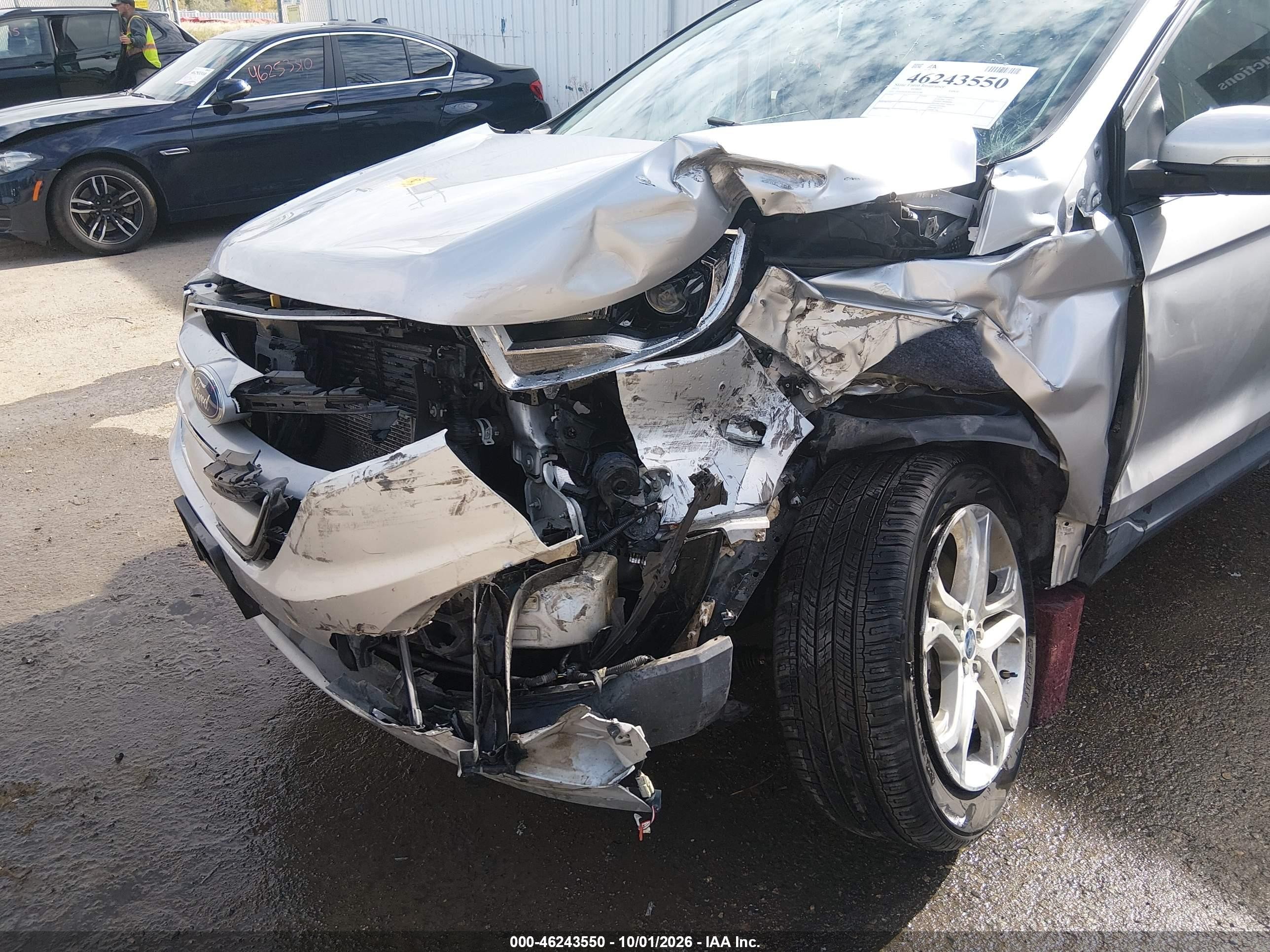 Ford Edge — photo 6