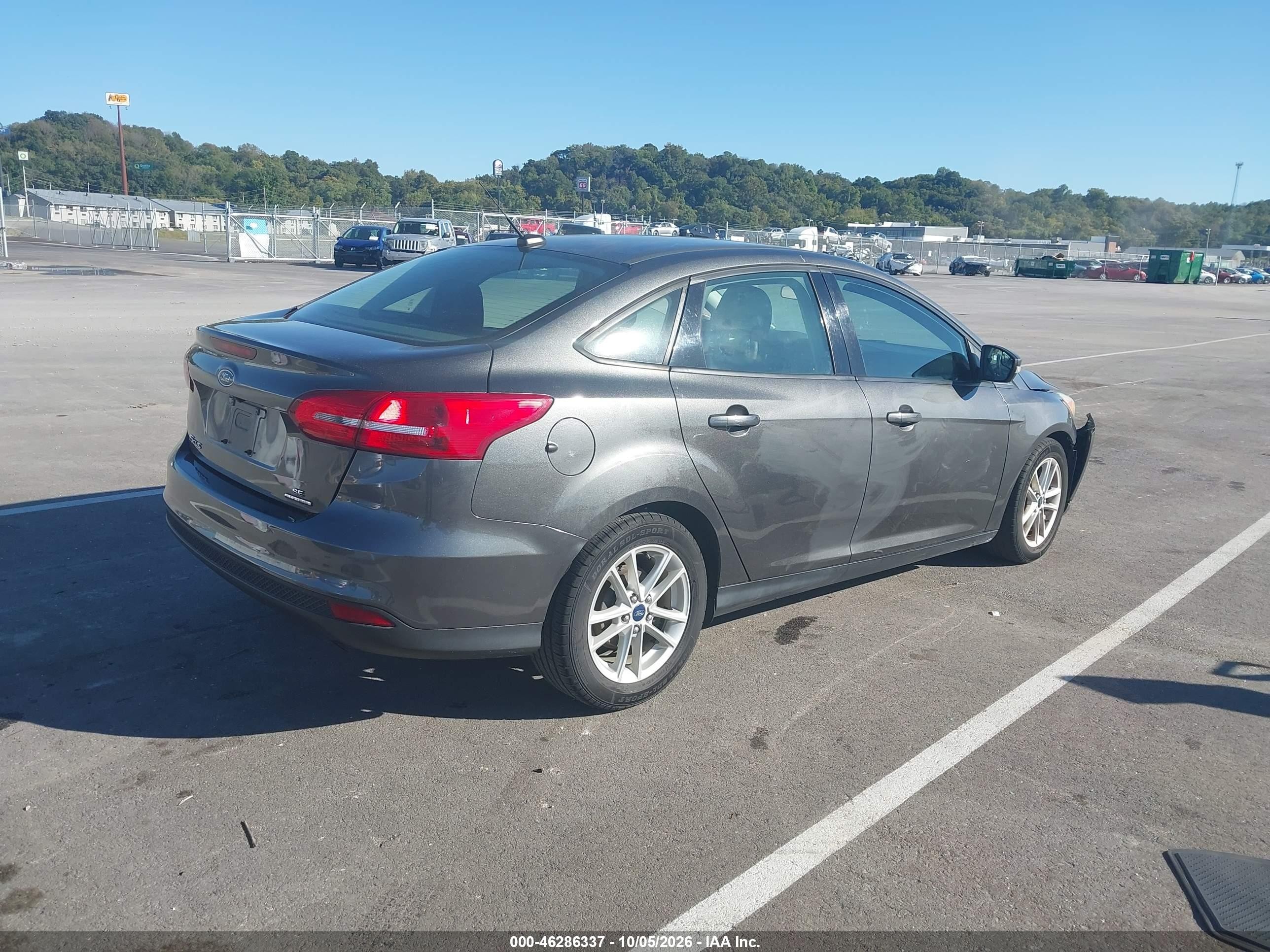 Ford Focus — zdjęcie 4
