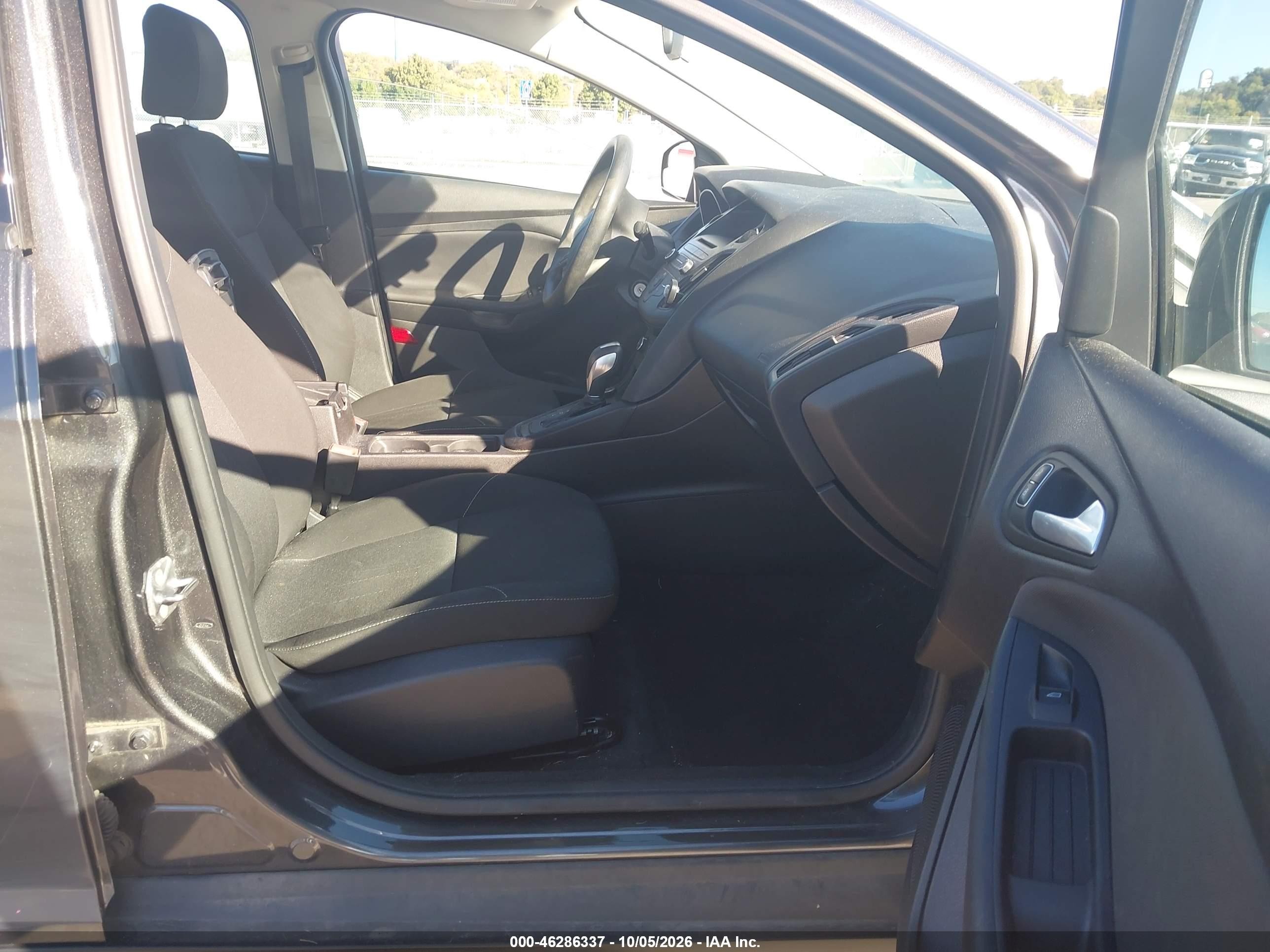 Ford Focus — zdjęcie 5