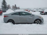 Hyundai Elantra Coupe Gs/Se KMHDH6AH0EU025932 fotografie