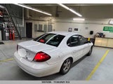 Ford Taurus Se 1FAFP53U81G254023 fotografie
