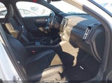 Volvo Xc40 T5 Momentum/T5 R-Design YV4162XZ7K2002481 снимка