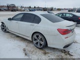 BMW 750 Xi WBA7B0C50JG527350 снимка