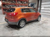 Kia Sportage Lx KNDPBCA2XB7038744 снимка