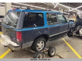 Ford Explorer 1FMDU34X6RUB09238 fotografie