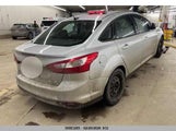 Ford Focus Se 1FADP3F24EL290214 fotografie