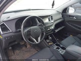 Hyundai Tucson Limited/Sport And Eco/Se KM8J3CA42HU592385 fotografie
