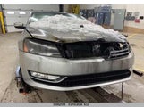 Volkswagen Passat S 1VWAN7A35DC121616 снимка