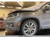 Volkswagen Tiguan S/Se/Sel WVGJV7AXXDW008616 fotografie